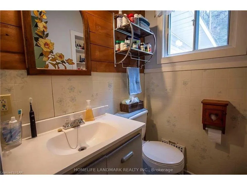 Photo 12 of 12170 Highway 35, Minden Hills, Lutterworth — HOMEH