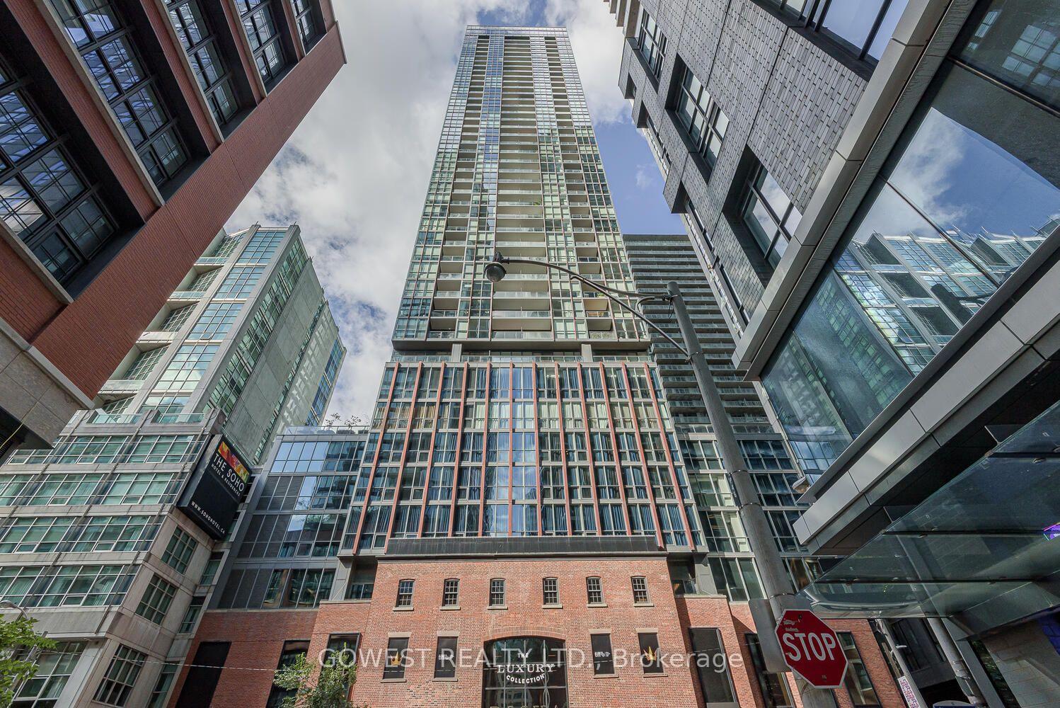 Photo 2 of Unit 3111, 88 Blue Jays Way, Toronto, Waterfront Communities — HOMEH