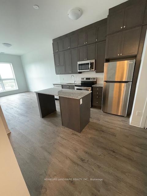 Photo 14 of Unit 411, 95 Dundas Street S, Oakville, Rural Oakville — HOMEH
