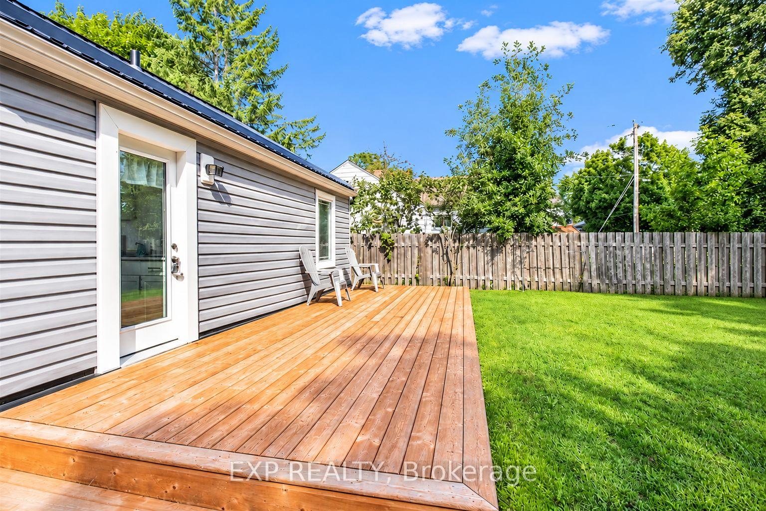 Photo 10 of 91 Beckwith Street E, Perth, Perth — HOMEH