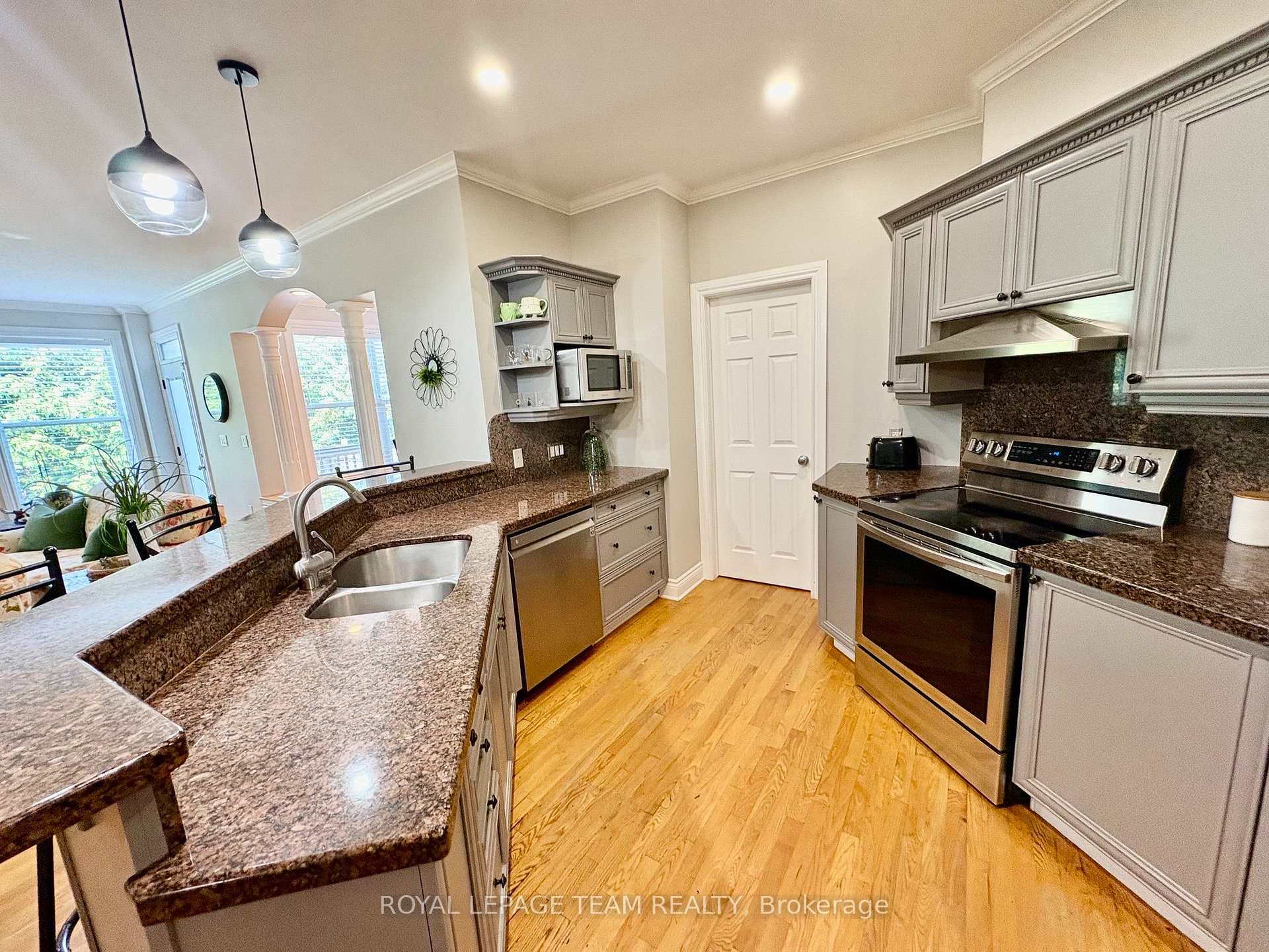 Photo 14 of 253 Berrigan Drive, Ottawa, Barrhaven - Longfields — HOMEH
