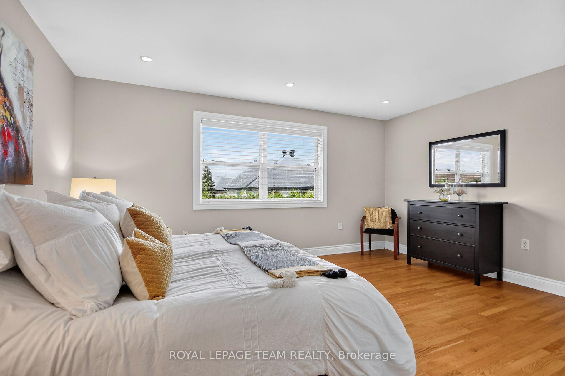 Photo 37 of 253 Berrigan Drive, Ottawa, Barrhaven - Longfields — HOMEH