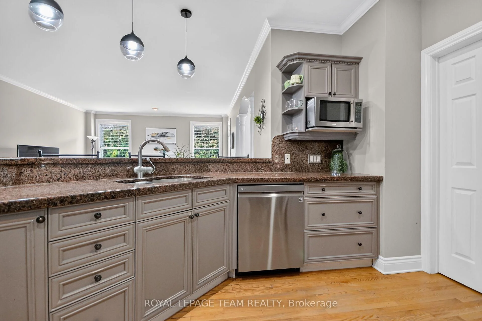 Photo 9 of 253 Berrigan Drive, Ottawa, Barrhaven - Longfields — HOMEH