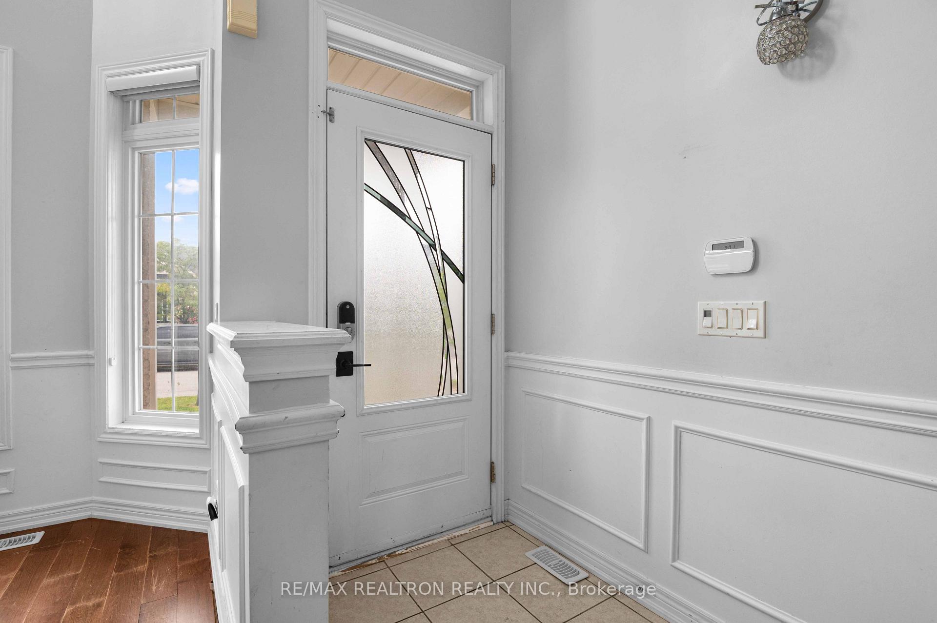 Photo 5 of 525 Brett Street, Shelburne — HOMEH