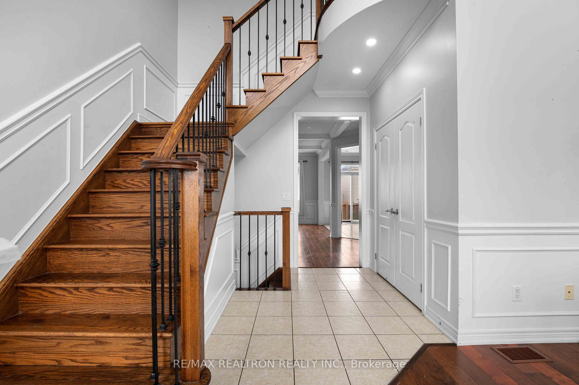 Photo 6 of 525 Brett Street, Shelburne — HOMEH