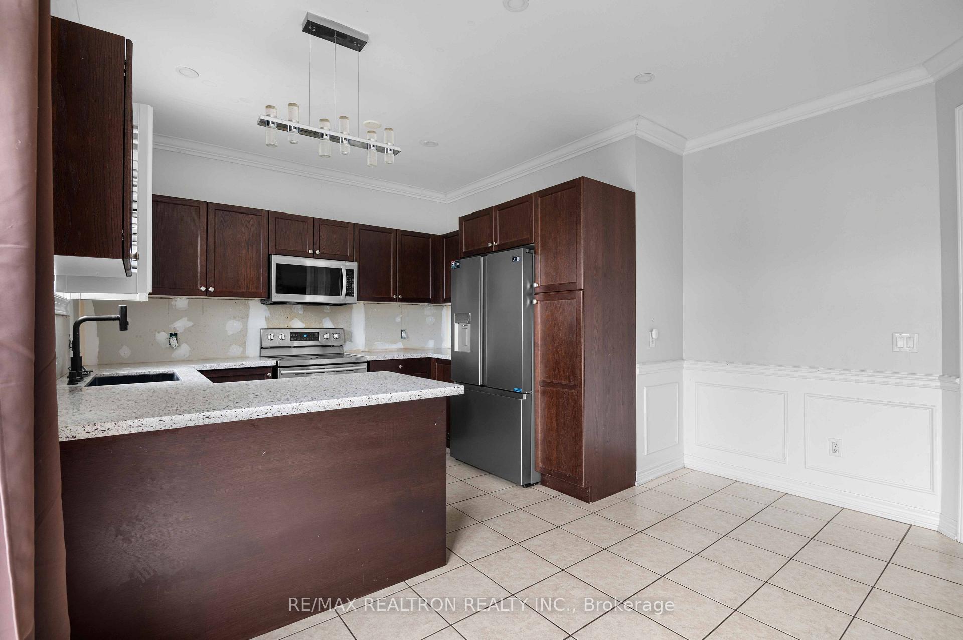 Photo 16 of 525 Brett Street, Shelburne — HOMEH