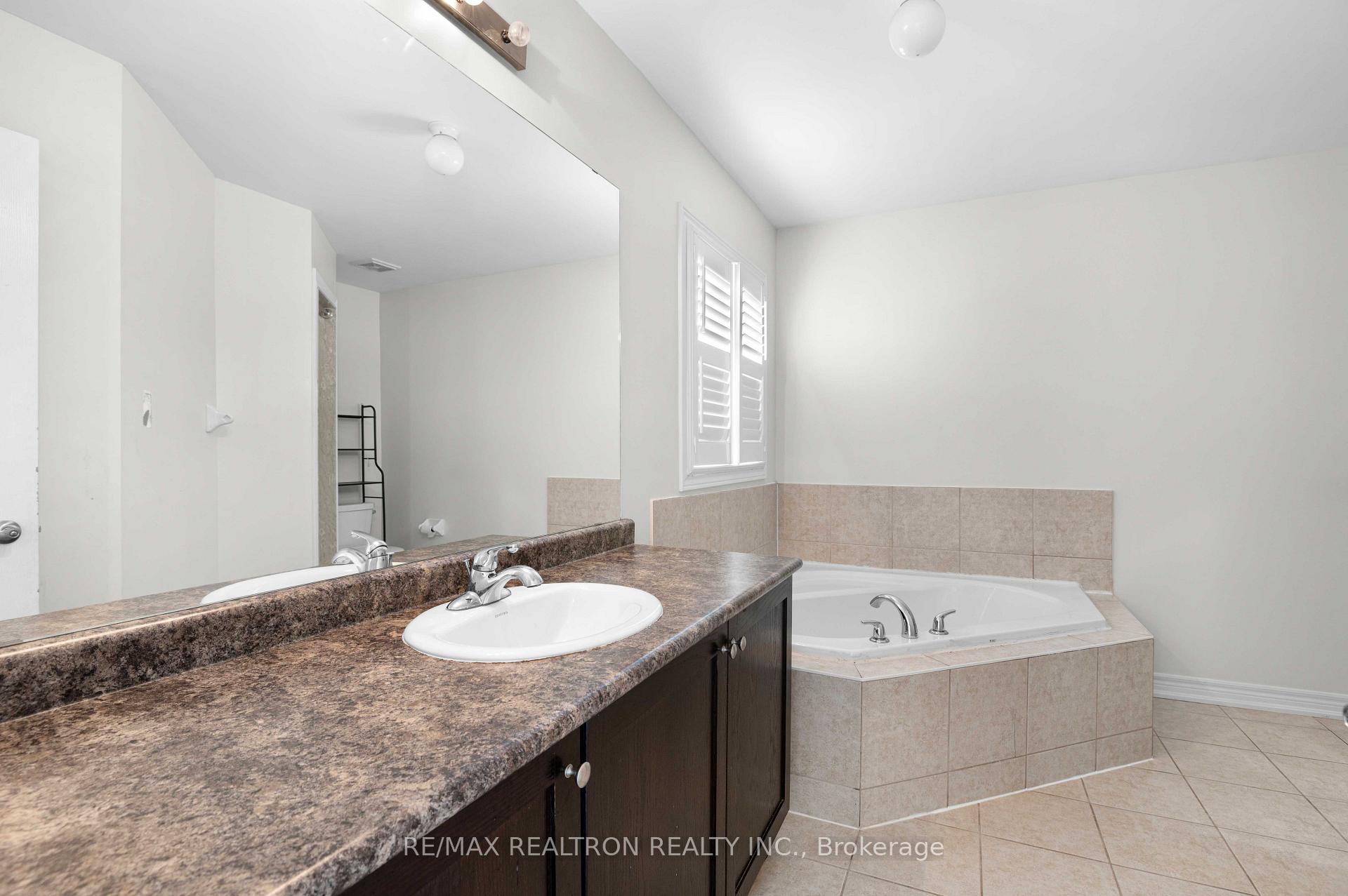 Photo 29 of 525 Brett Street, Shelburne — HOMEH