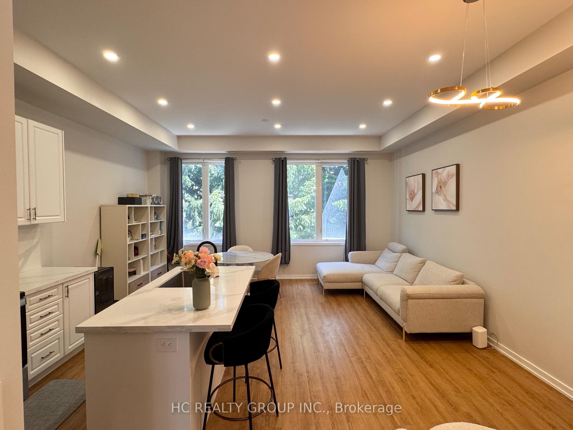 Photo 5 of 58 Pantheon Lane, Markham, Wismer — HOMEH