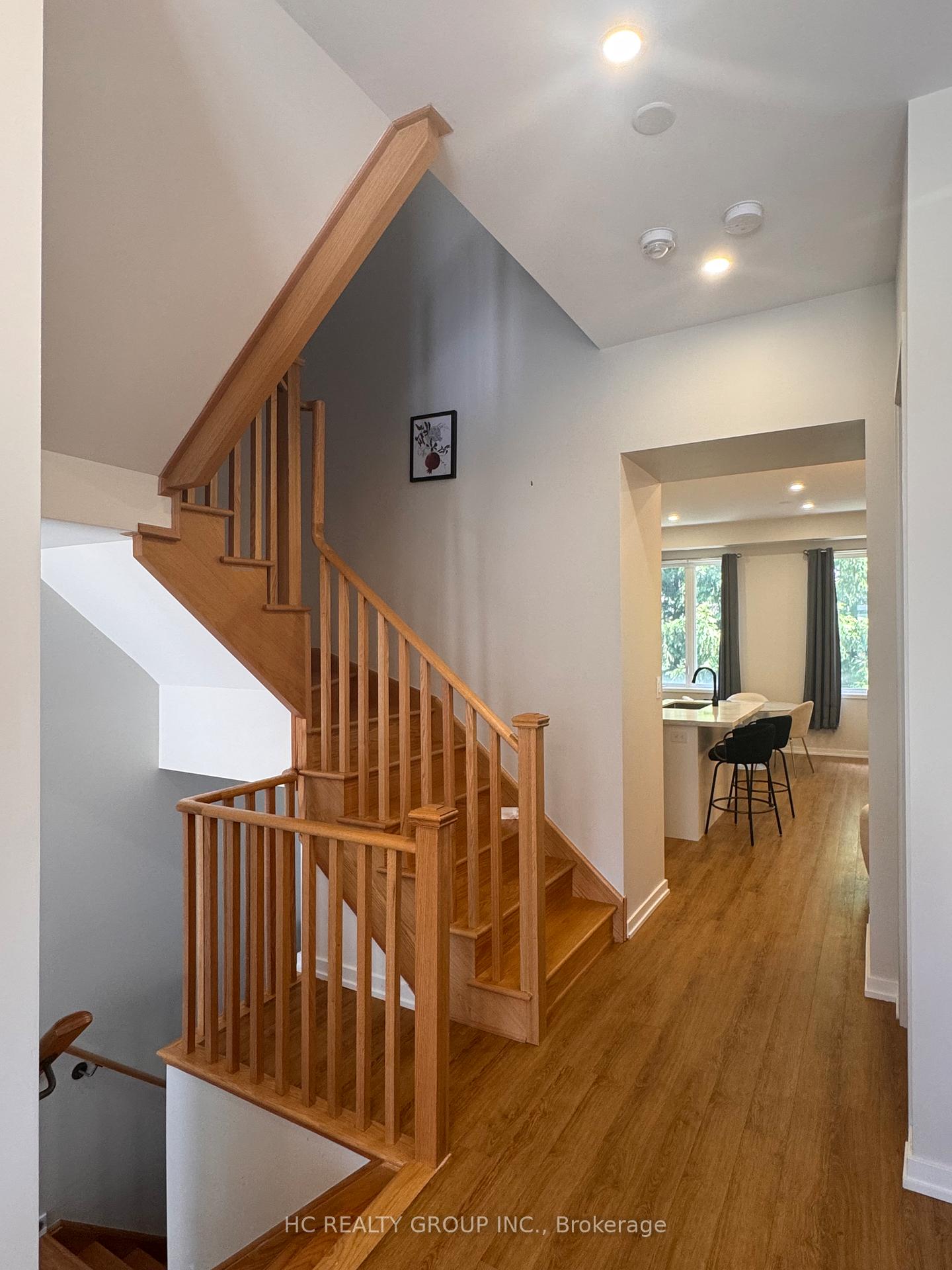 Photo 10 of 58 Pantheon Lane, Markham, Wismer — HOMEH