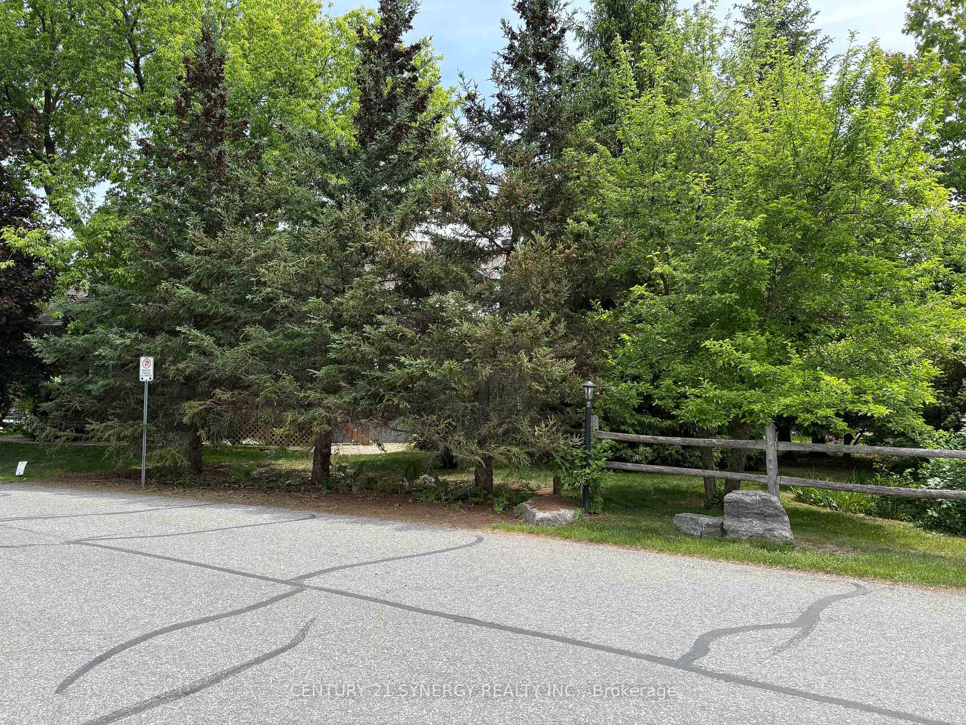 Photo 39 of 45 Turtle Point Private, Ottawa, Kanata - Morgan's Grant/South March — HOMEH