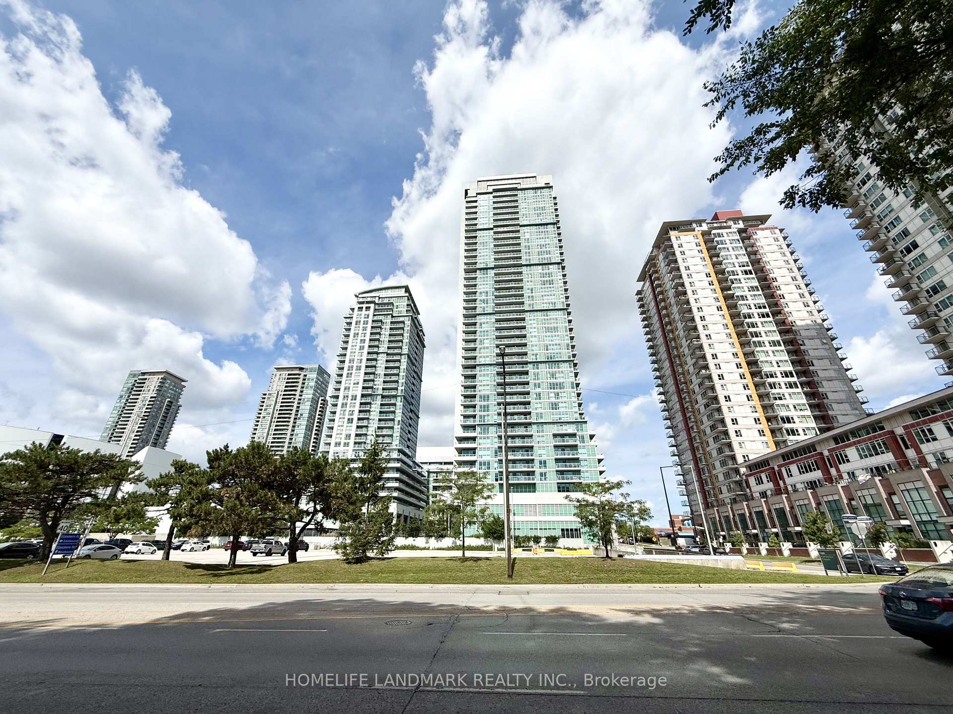 Photo of Unit 3710, 50 Town Centre Court