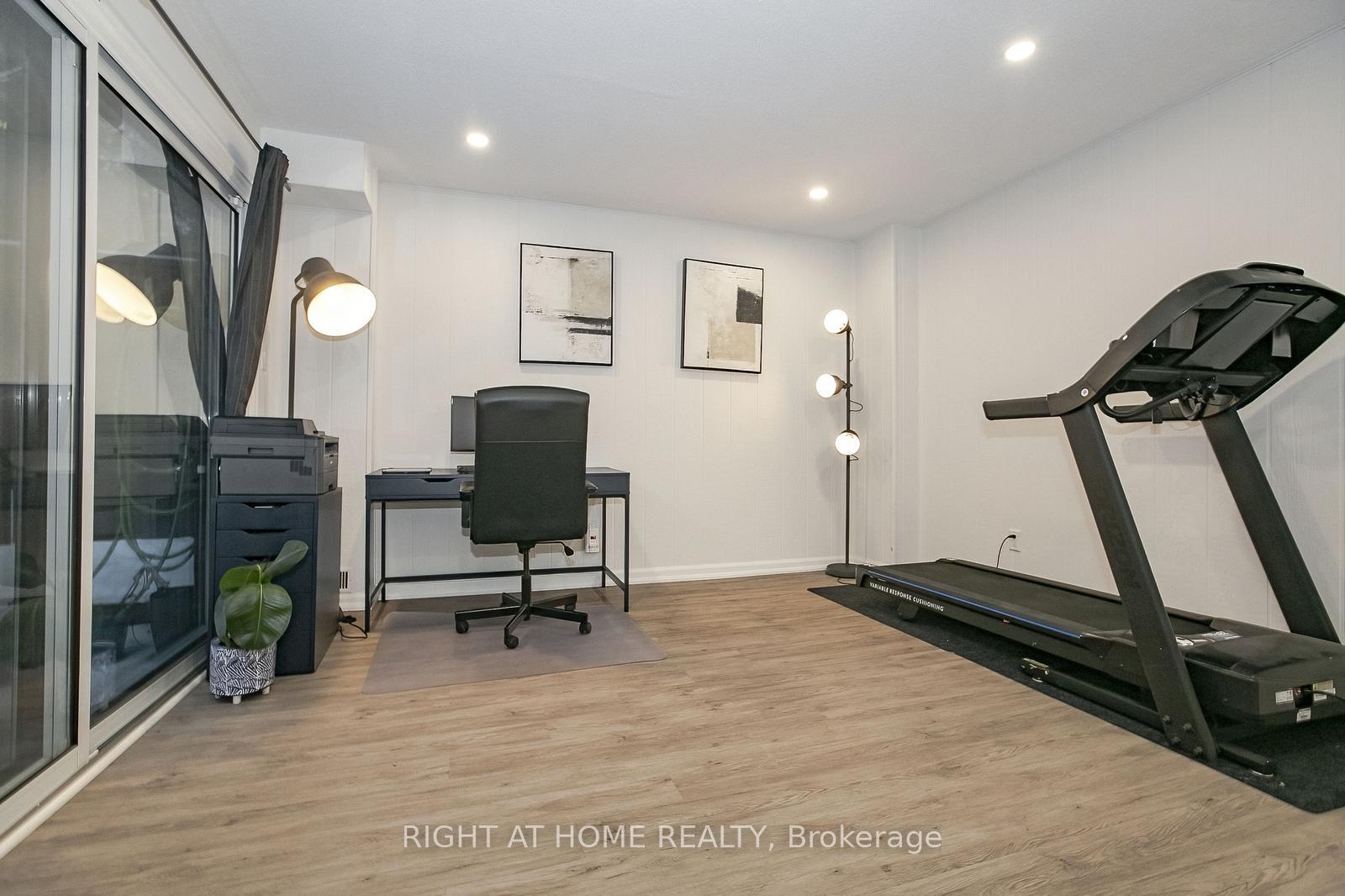 Photo 6 of Unit 75, 1080 Walden Circle, Mississauga, Clarkson — HOMEH