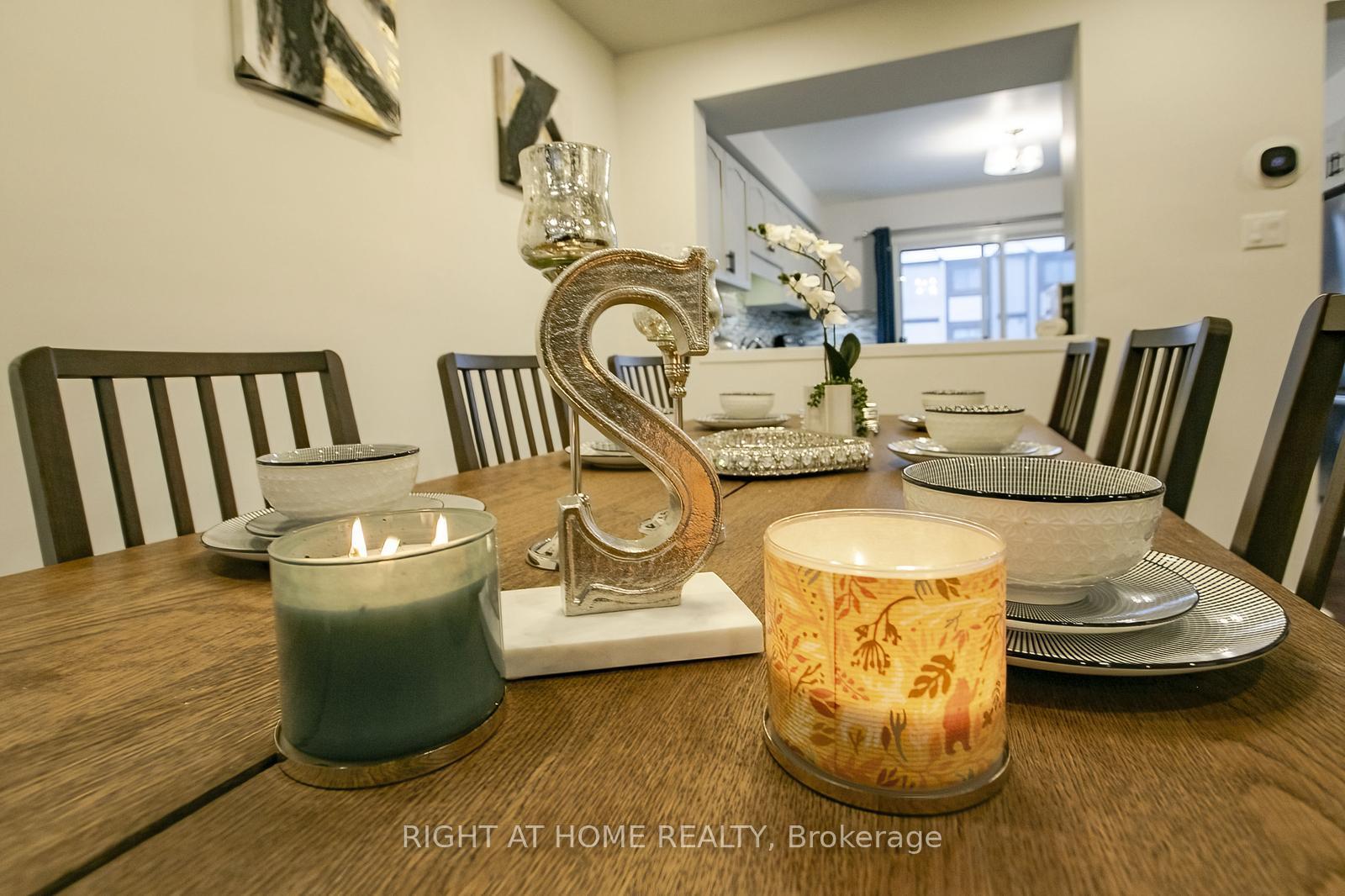 Photo 10 of Unit 75, 1080 Walden Circle, Mississauga, Clarkson — HOMEH