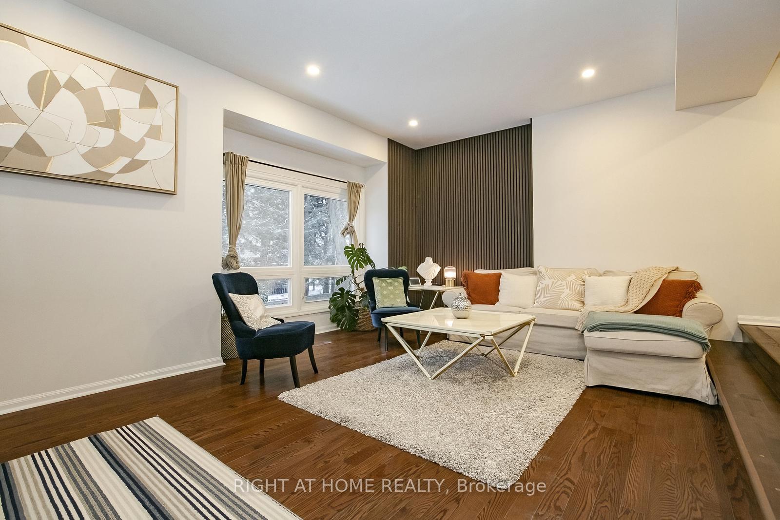 Photo 11 of Unit 75, 1080 Walden Circle, Mississauga, Clarkson — HOMEH