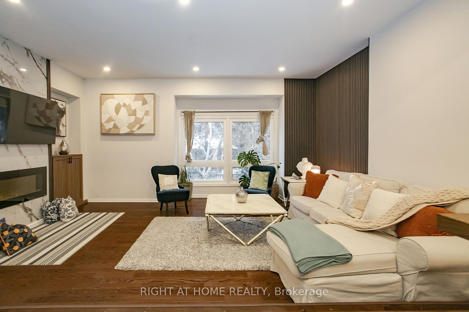 Photo 15 of Unit 75, 1080 Walden Circle, Mississauga, Clarkson — HOMEH