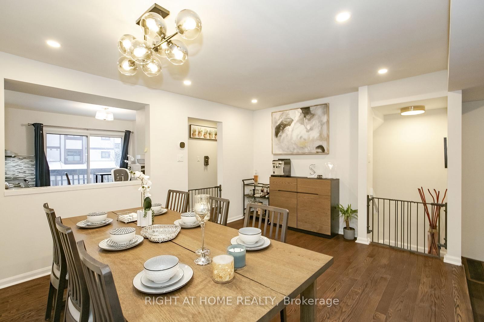 Photo 19 of Unit 75, 1080 Walden Circle, Mississauga, Clarkson — HOMEH