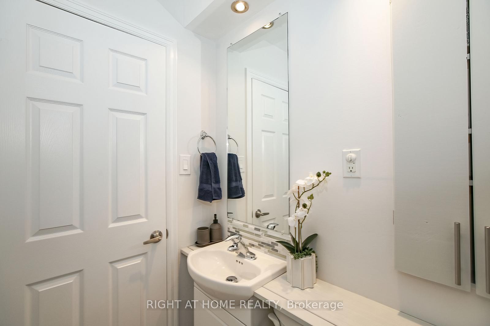 Photo 26 of Unit 75, 1080 Walden Circle, Mississauga, Clarkson — HOMEH