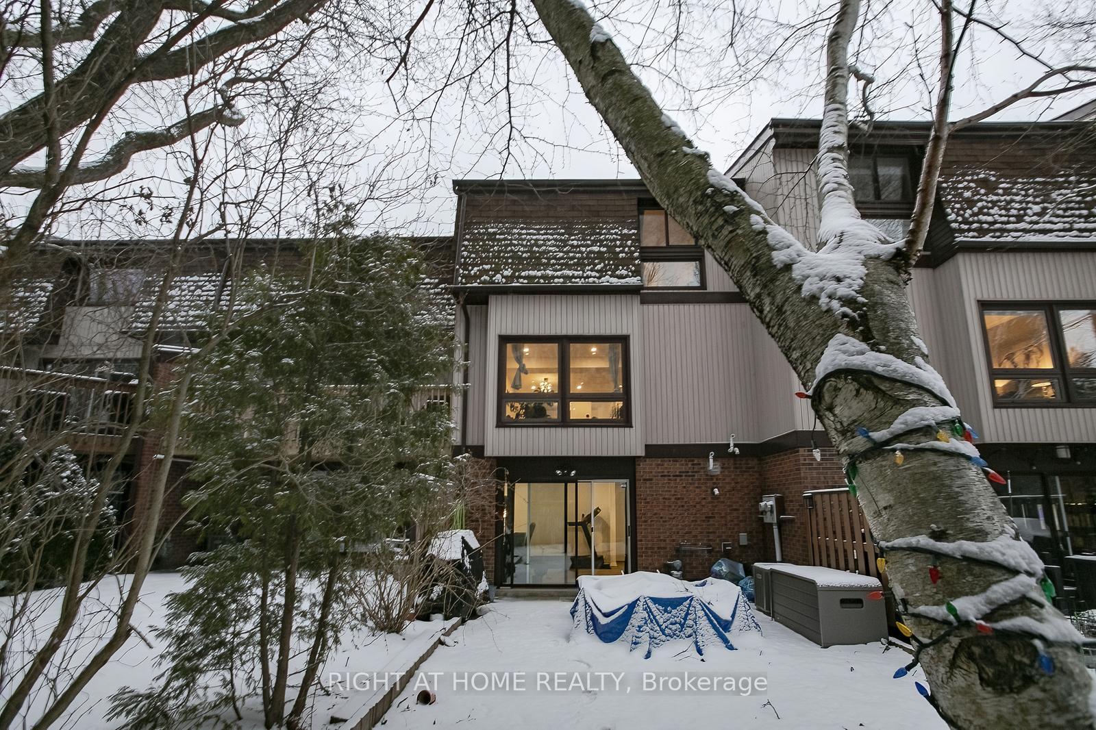 Photo 50 of Unit 75, 1080 Walden Circle, Mississauga, Clarkson — HOMEH