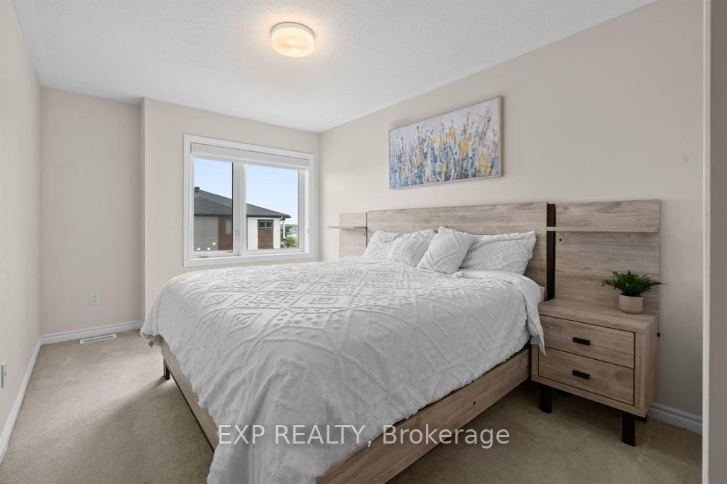 Photo 10 of 304 Lapland Private, Ottawa, Kanata - Emerald Meadows/Trailwest — HOMEH
