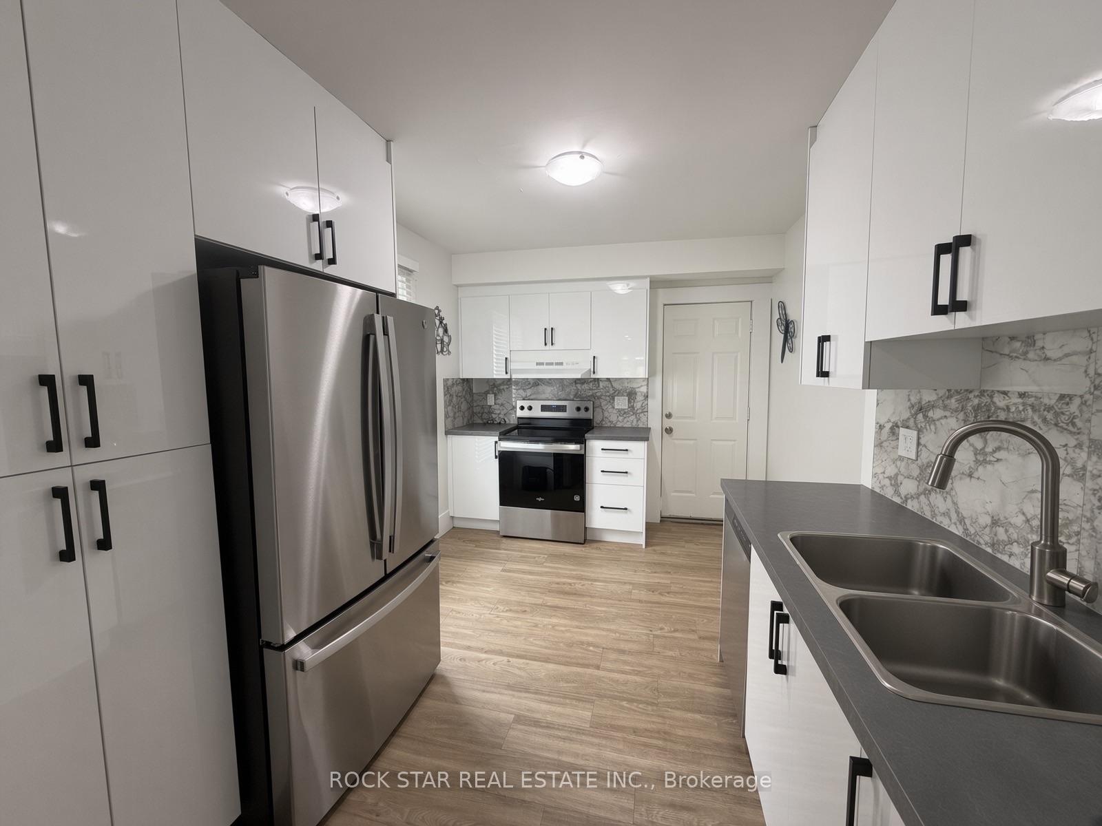 Photo 8 of 1211 Lincoln Road, Windsor — HOMEH