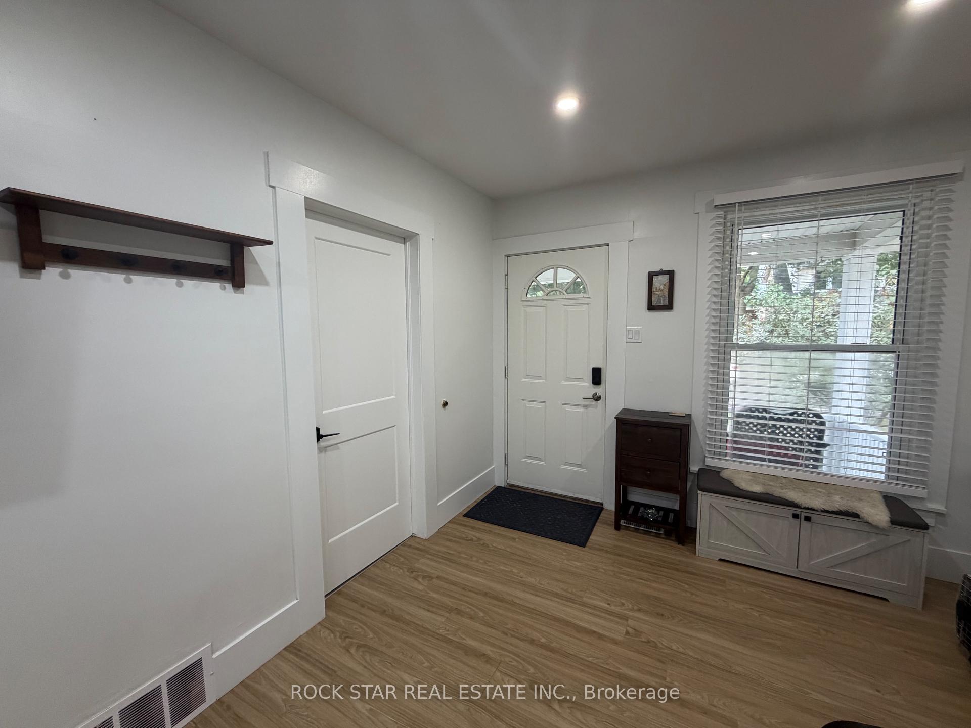 Photo 16 of 1211 Lincoln Road, Windsor — HOMEH
