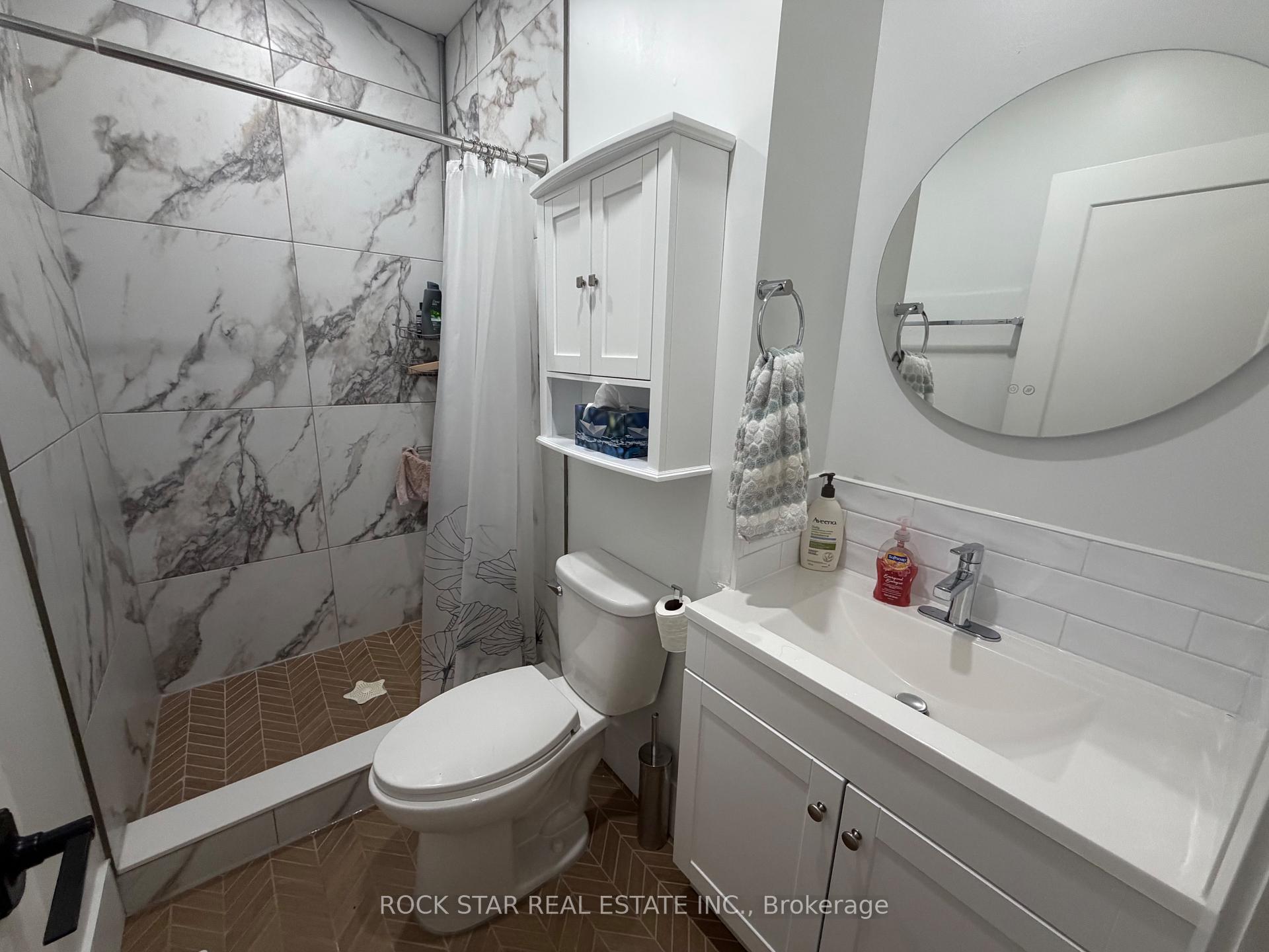 Photo 18 of 1211 Lincoln Road, Windsor — HOMEH