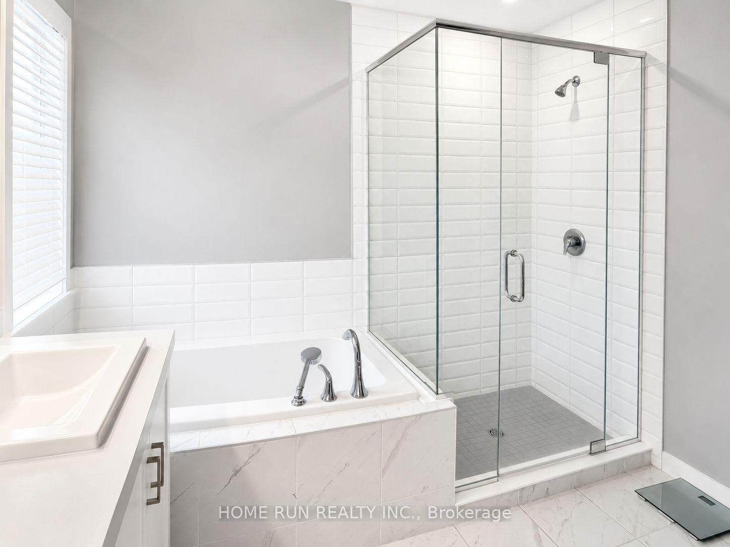 Photo 10 of 633 Rouncey Road, Ottawa, Kanata - Emerald Meadows/Trailwest — HOMEH