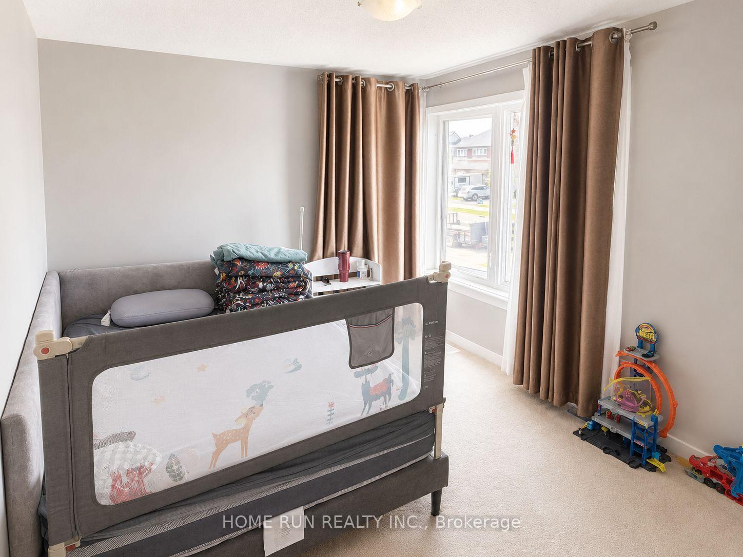 Photo 11 of 633 Rouncey Road, Ottawa, Kanata - Emerald Meadows/Trailwest — HOMEH