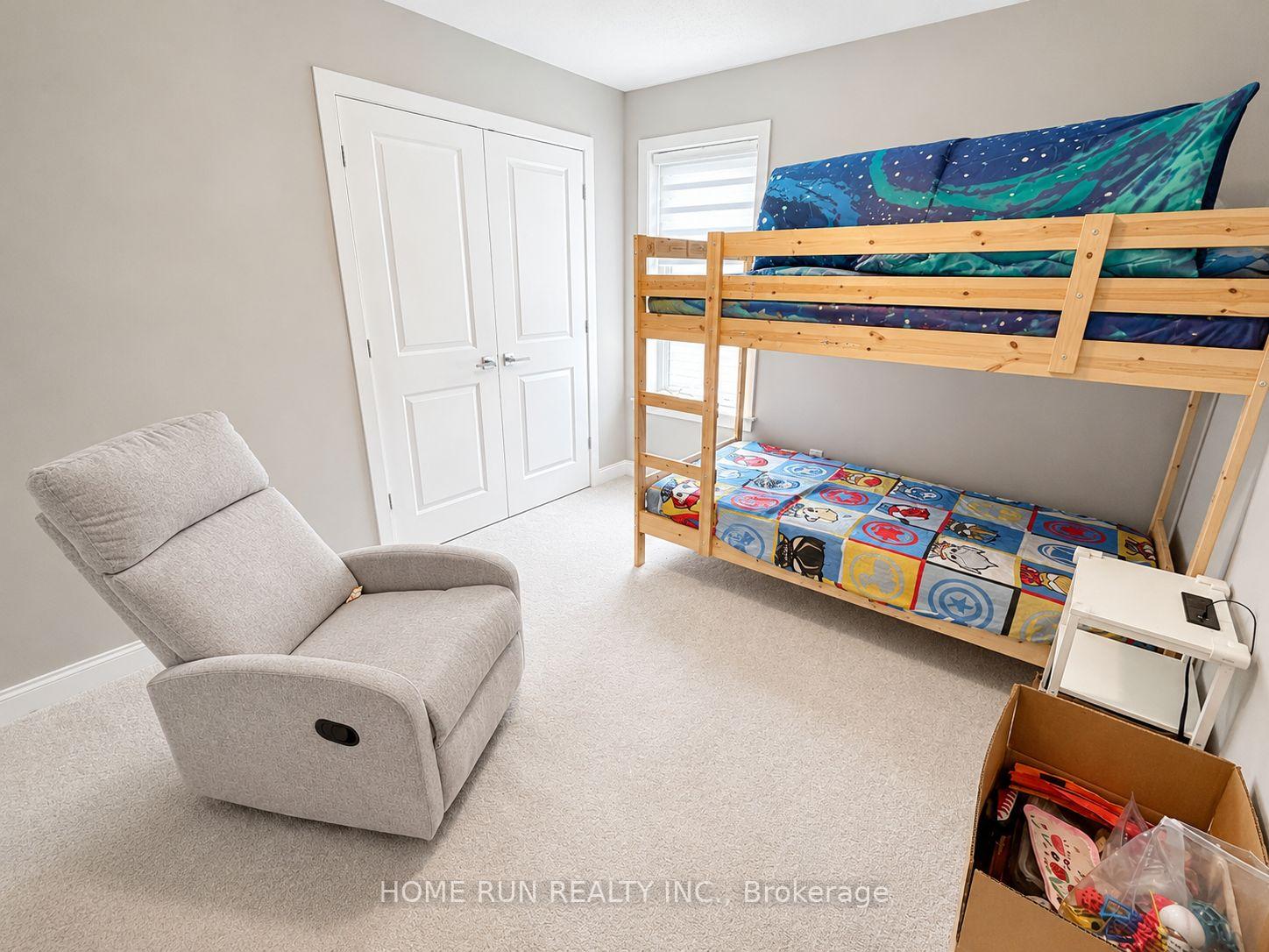 Photo 12 of 633 Rouncey Road, Ottawa, Kanata - Emerald Meadows/Trailwest — HOMEH