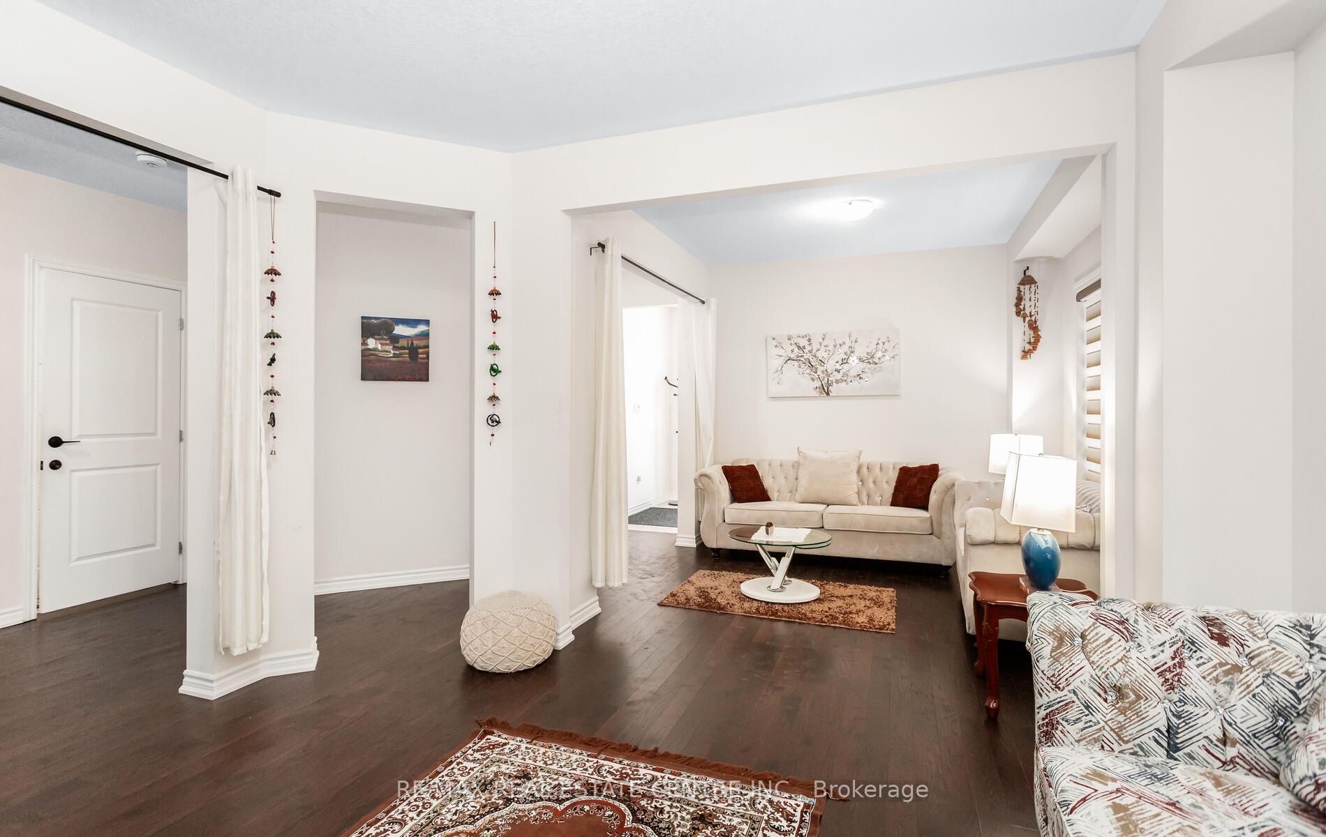 Photo 7 of 49 Bucksaw Street, Brampton, Northwest Brampton — HOMEH