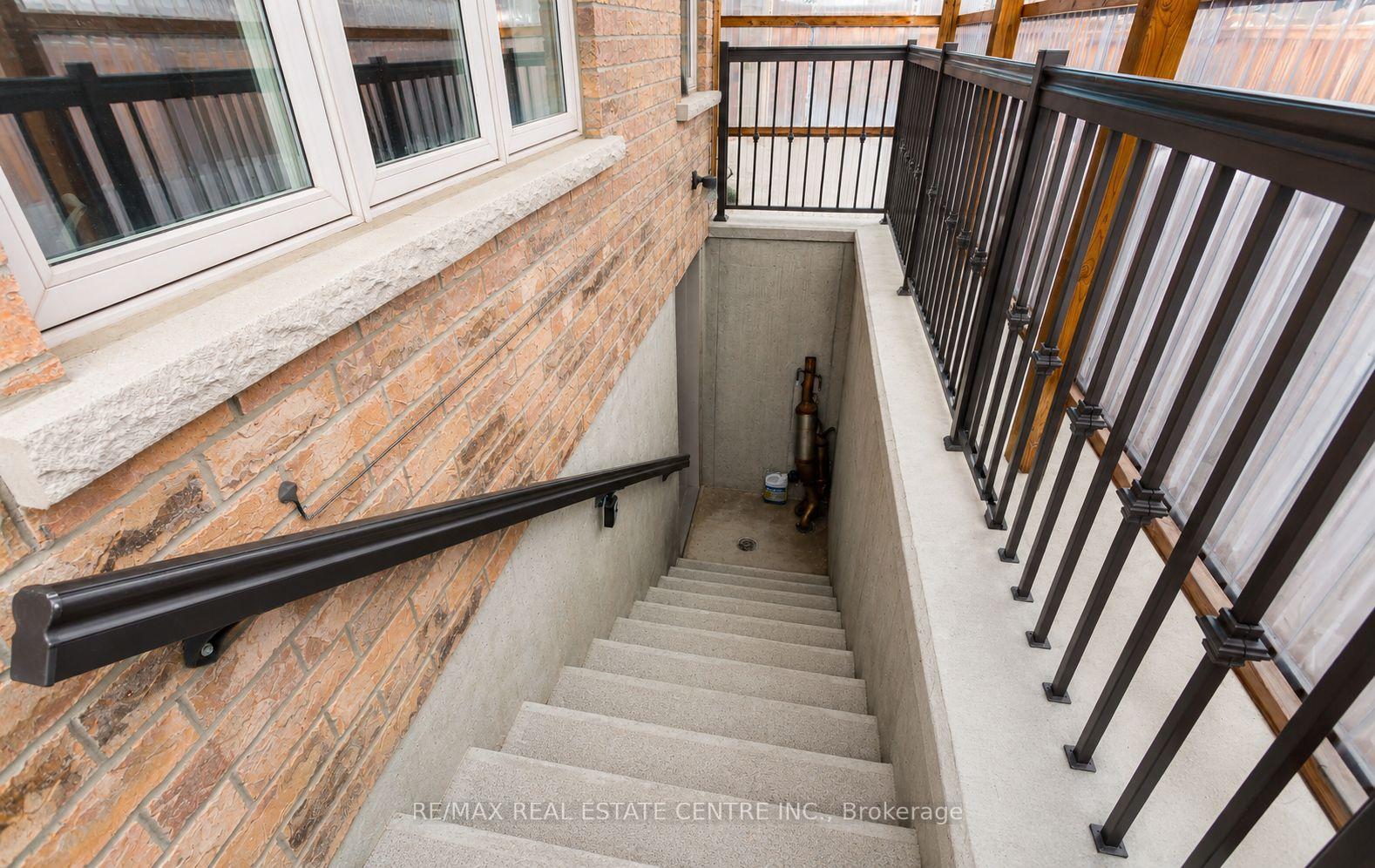 Photo 45 of 49 Bucksaw Street, Brampton, Northwest Brampton — HOMEH