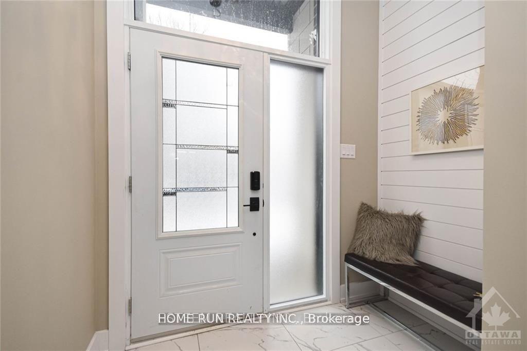 Photo 2 of Unit A, 314 Cyr Avenue, Ottawa, Vanier — HOMEH