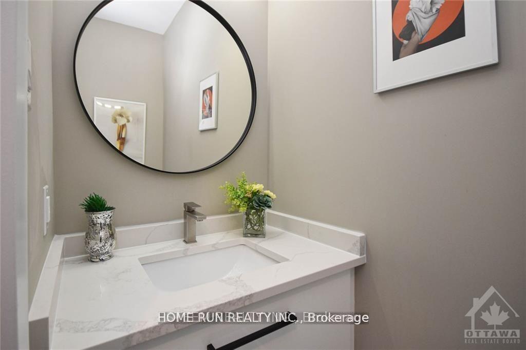 Photo 3 of Unit A, 314 Cyr Avenue, Ottawa, Vanier — HOMEH