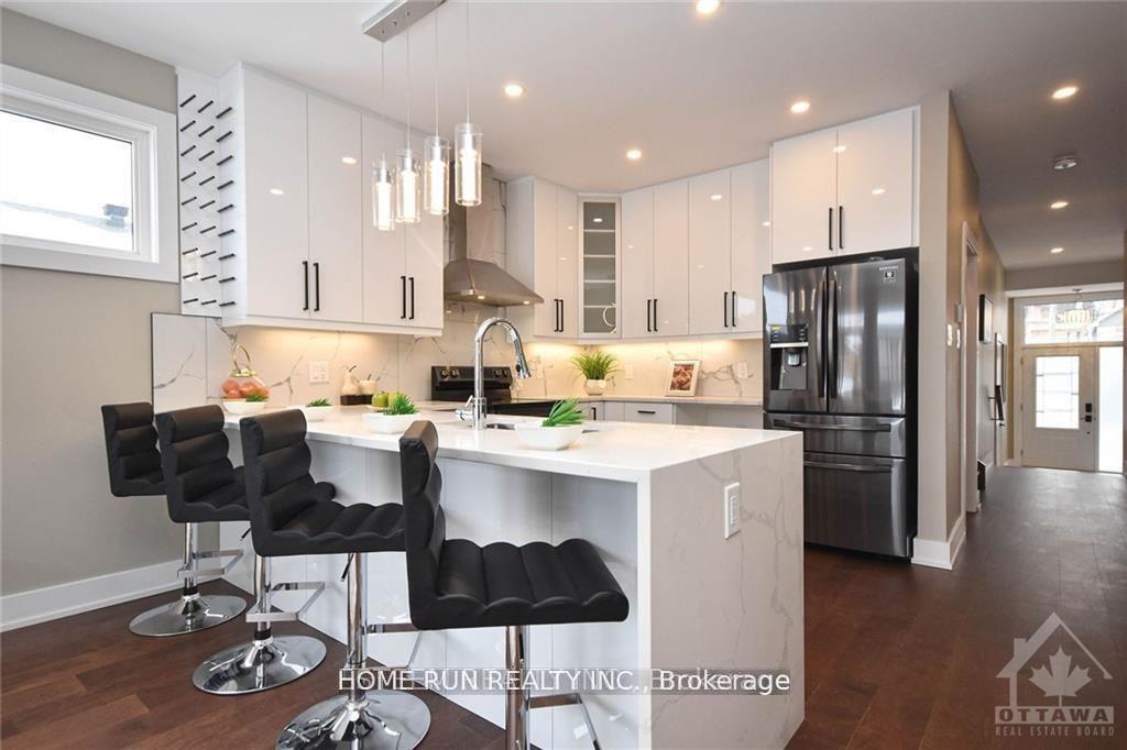 Photo 7 of Unit A, 314 Cyr Avenue, Ottawa, Vanier — HOMEH