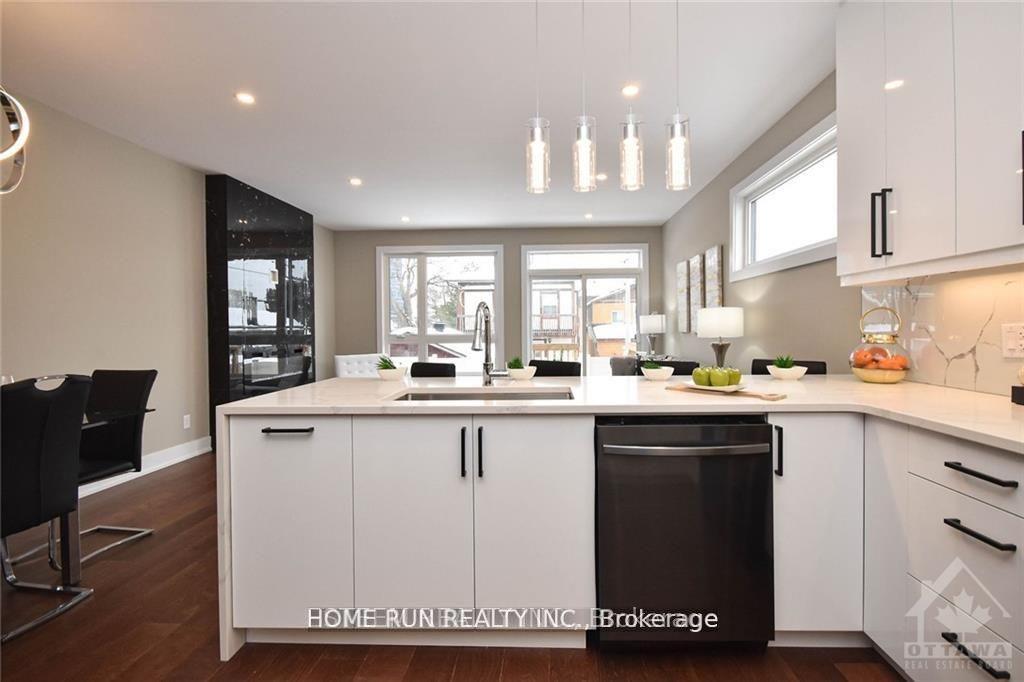 Photo 9 of Unit A, 314 Cyr Avenue, Ottawa, Vanier — HOMEH