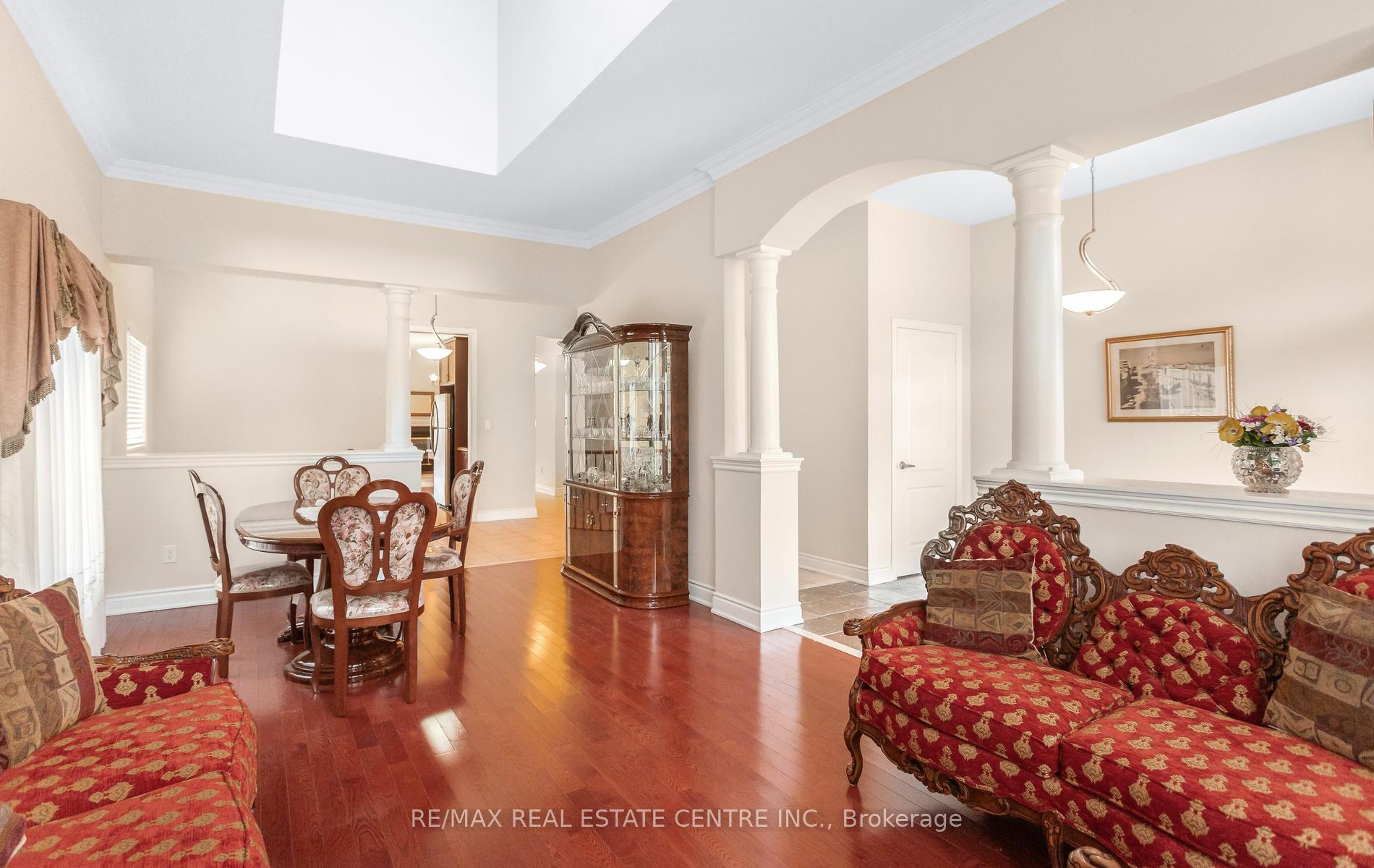Photo 13 of 15 Concorde Drive, Brampton, Vales of Castlemore North — HOMEH