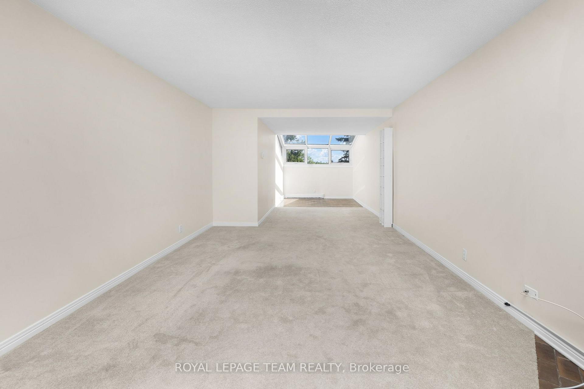 Photo 9 of Unit 34, 503 Stratas Court E, Ottawa, Kanata - Katimavik — HOMEH