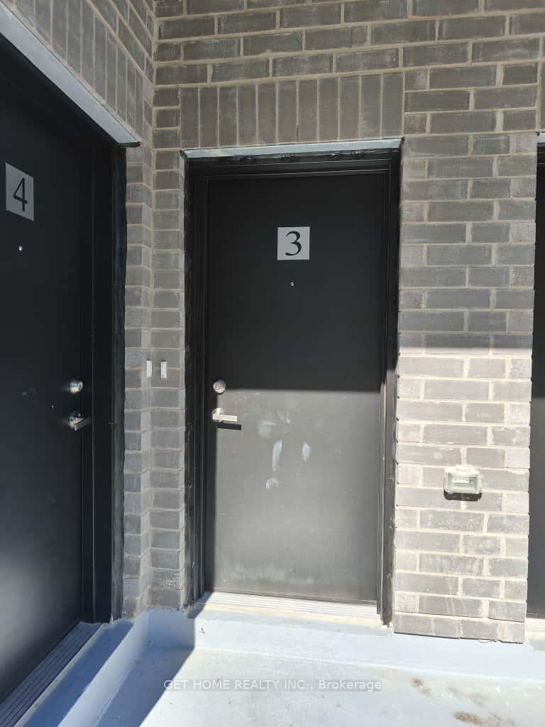 Photo 3 of Unit 3, 3540 colonial Drive, Mississauga, Erin Mills — HOMEH