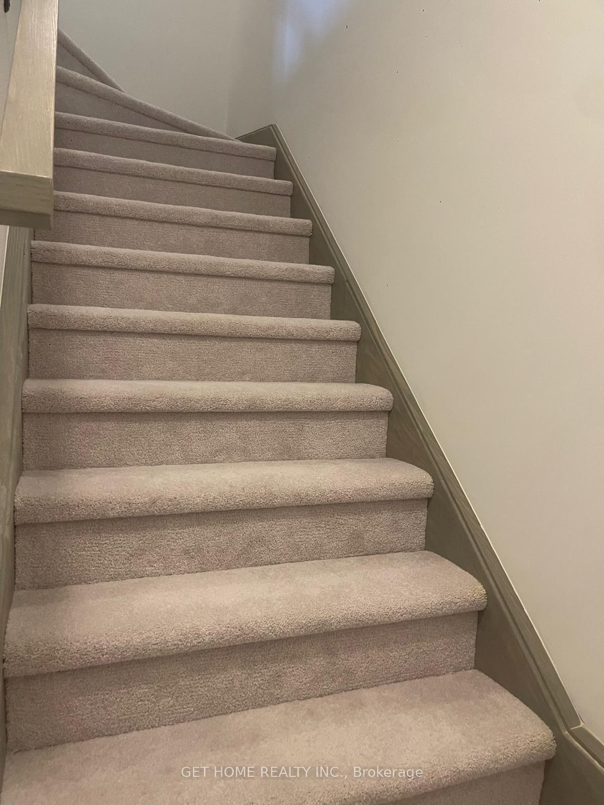 Photo 5 of Unit 3, 3540 colonial Drive, Mississauga, Erin Mills — HOMEH