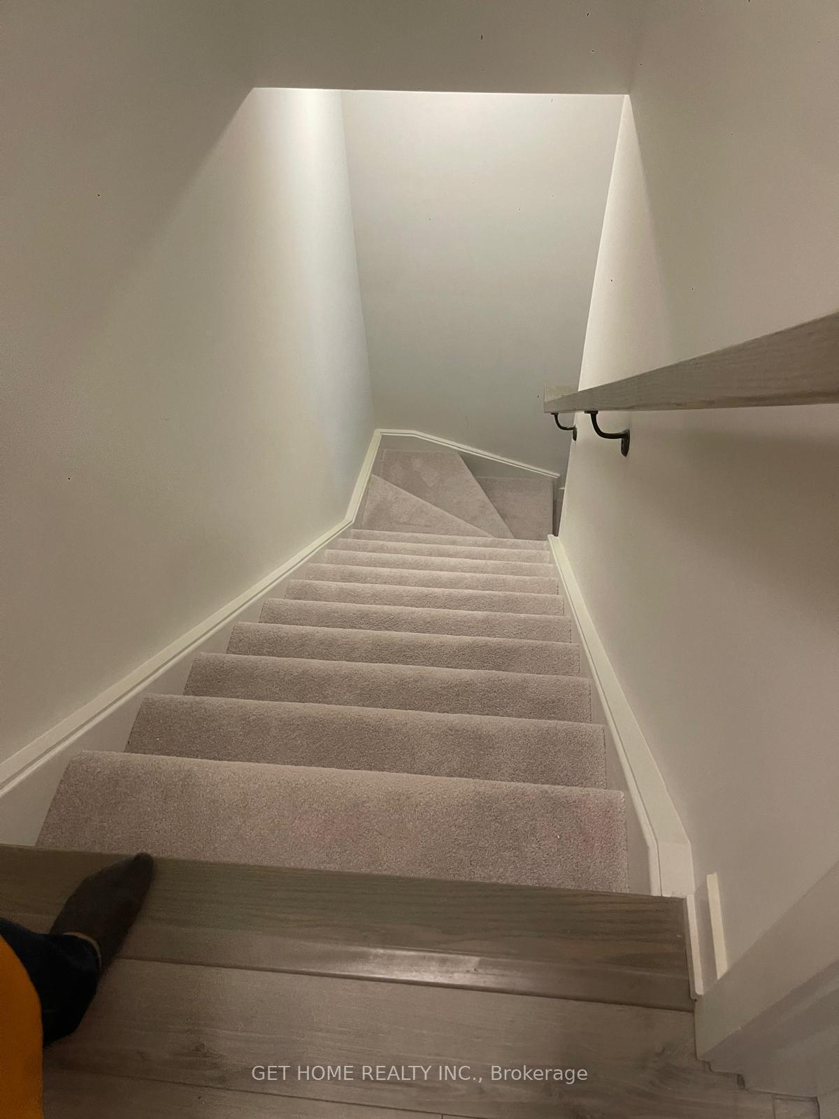 Photo 7 of Unit 3, 3540 colonial Drive, Mississauga, Erin Mills — HOMEH