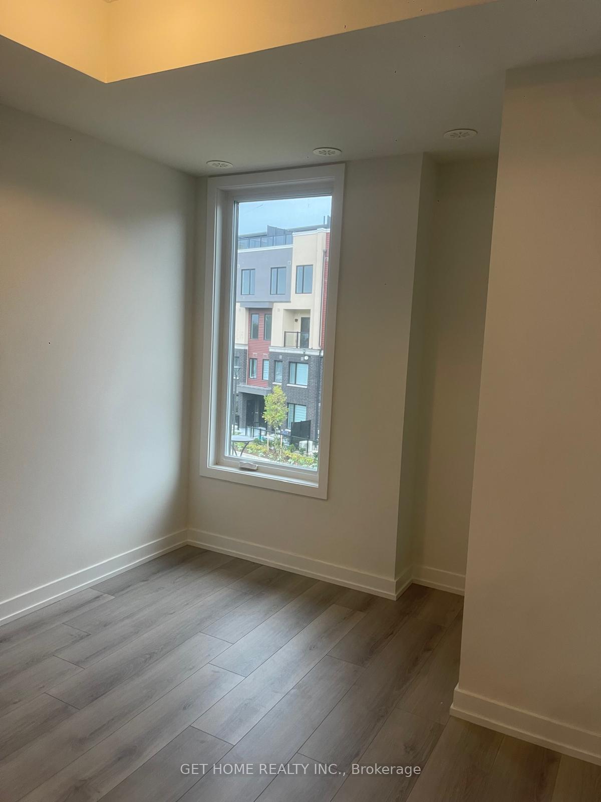 Photo 19 of Unit 3, 3540 colonial Drive, Mississauga, Erin Mills — HOMEH