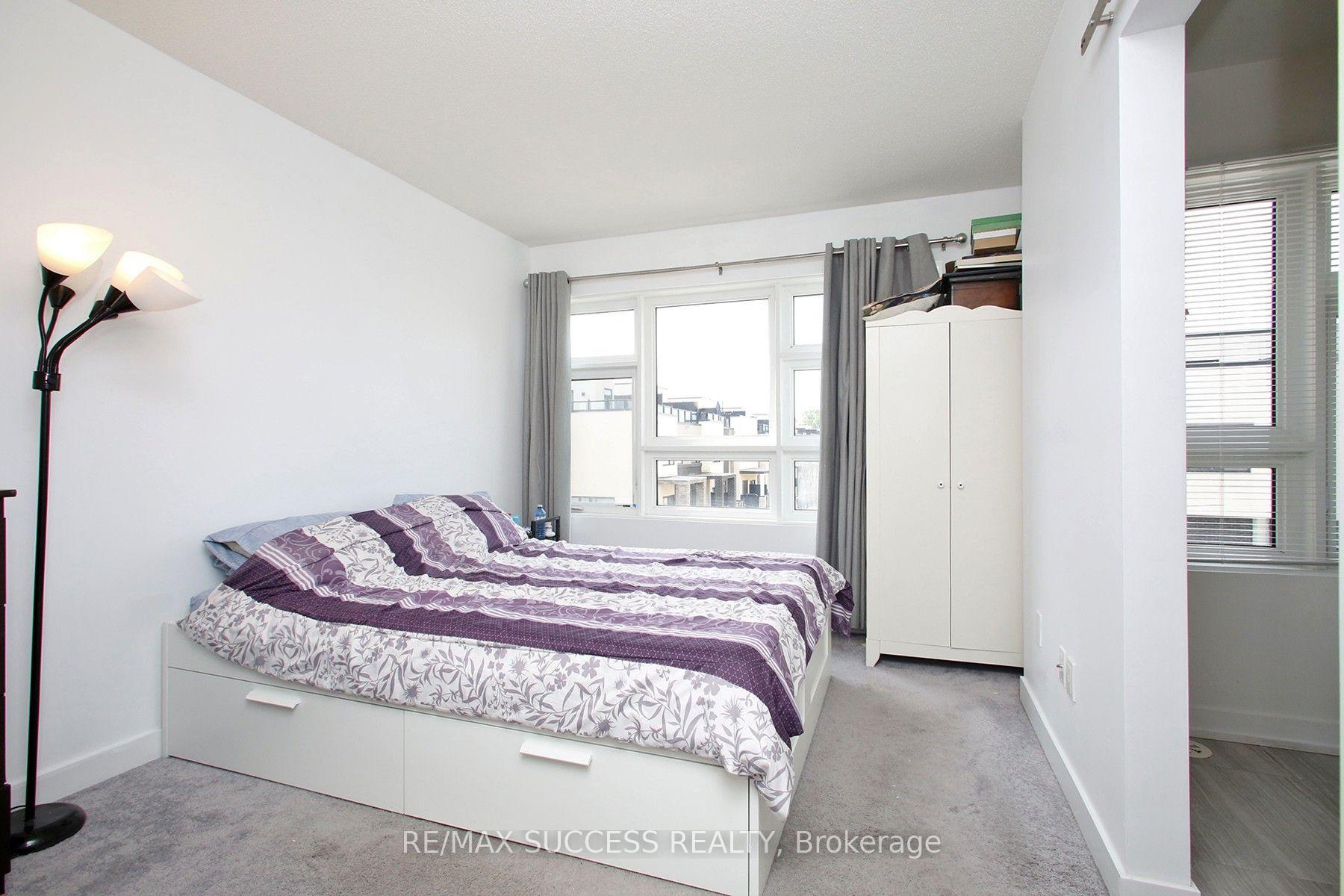 Photo 15 of Unit 76, 1121 Cooke Boulevard, Burlington, LaSalle — HOMEH