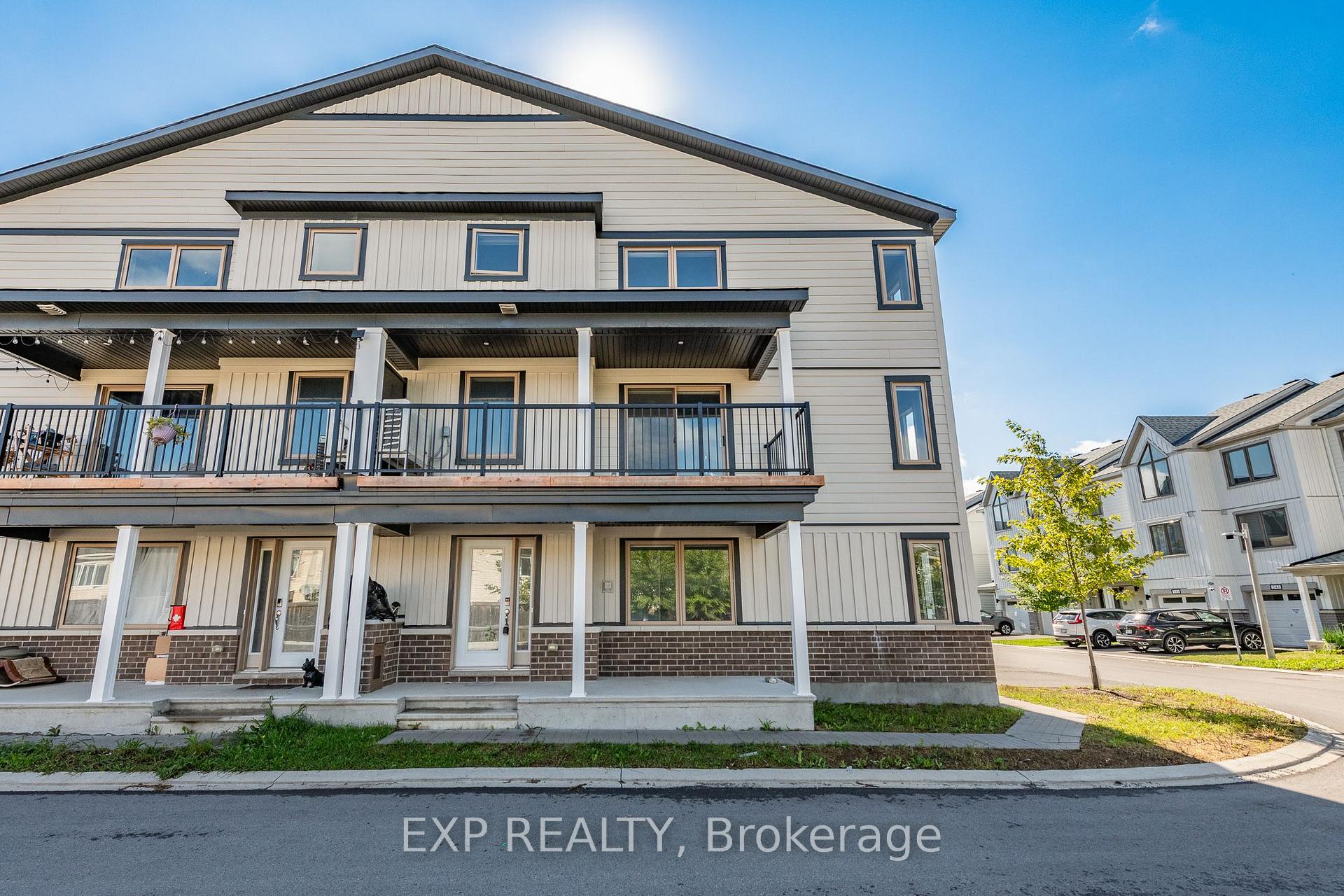 Photo 2 of 546 Woven Private, Ottawa, Stittsville (North) — HOMEH