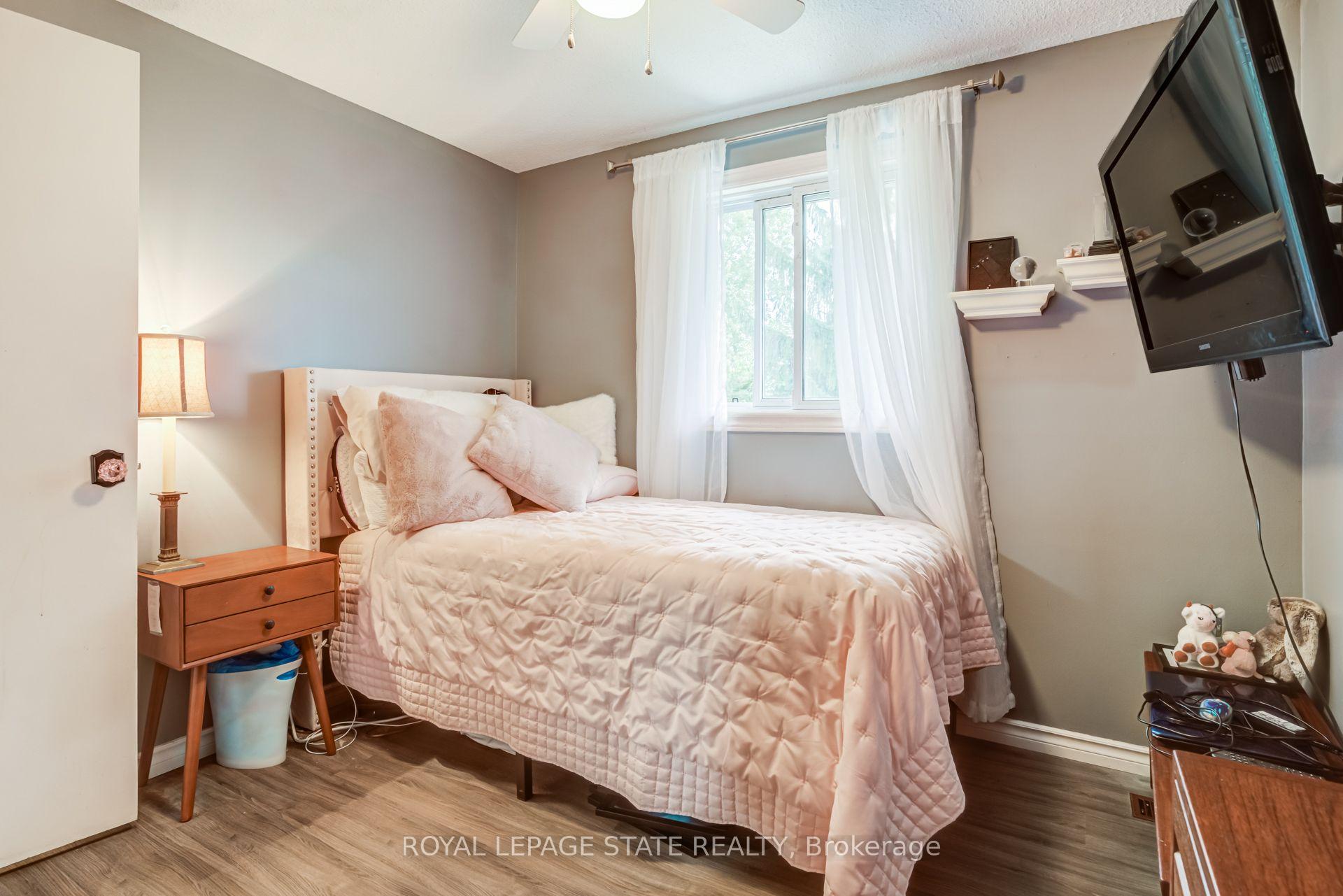 Photo 23 of 106 Appleford Road, Hamilton, Fessenden — HOMEH