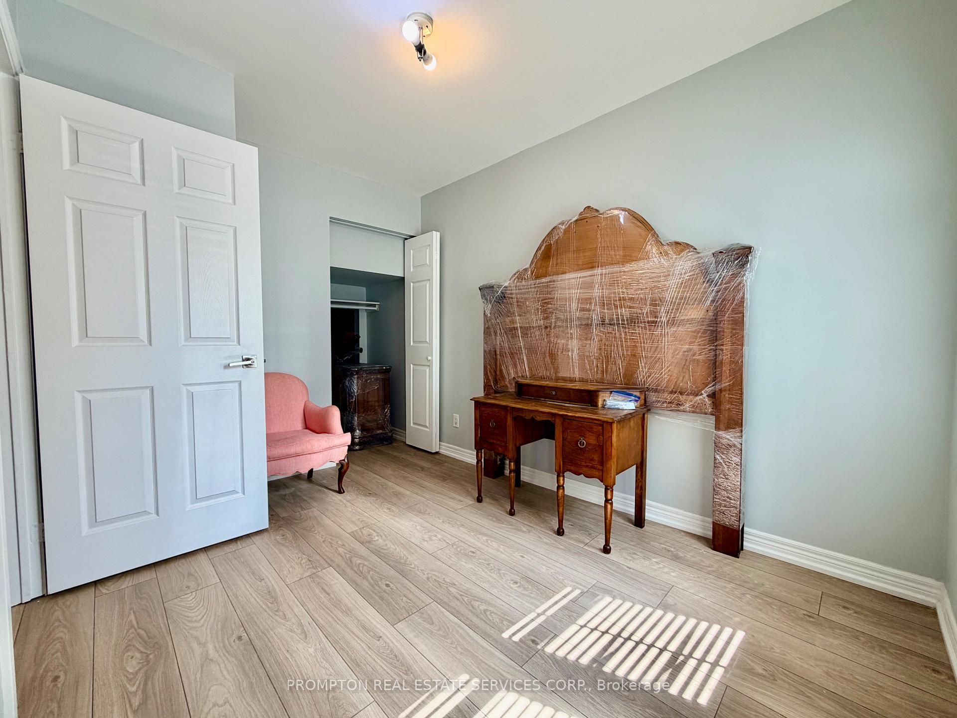 Photo 14 of Unit 11, 285 Antibes Drive, North York, Westminster-Branson — HOMEH