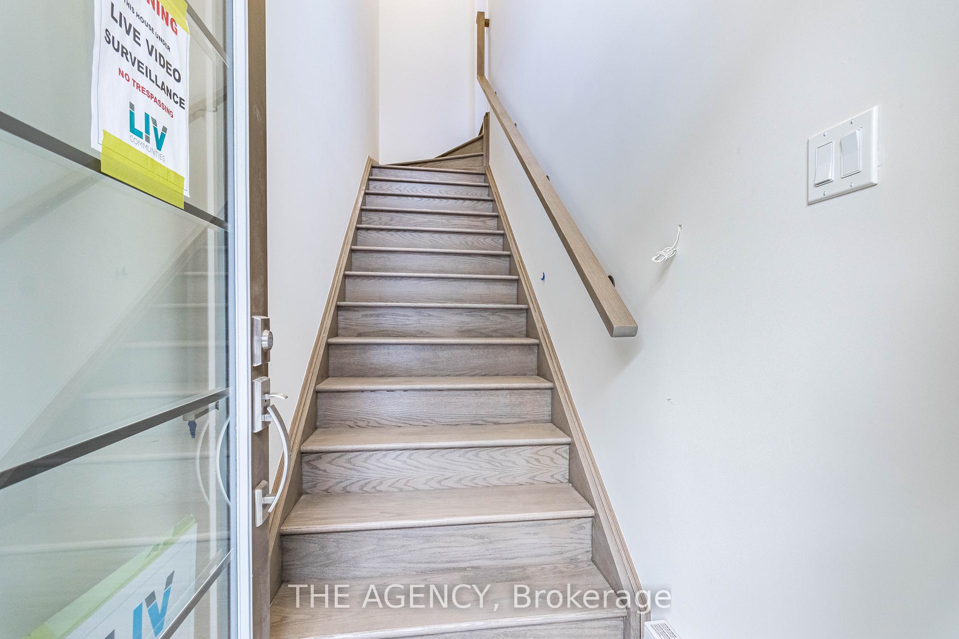 Photo 4 of Unit 24, 45 Fieldridge Crescent, Brampton, Sandringham-Wellington North — HOMEH