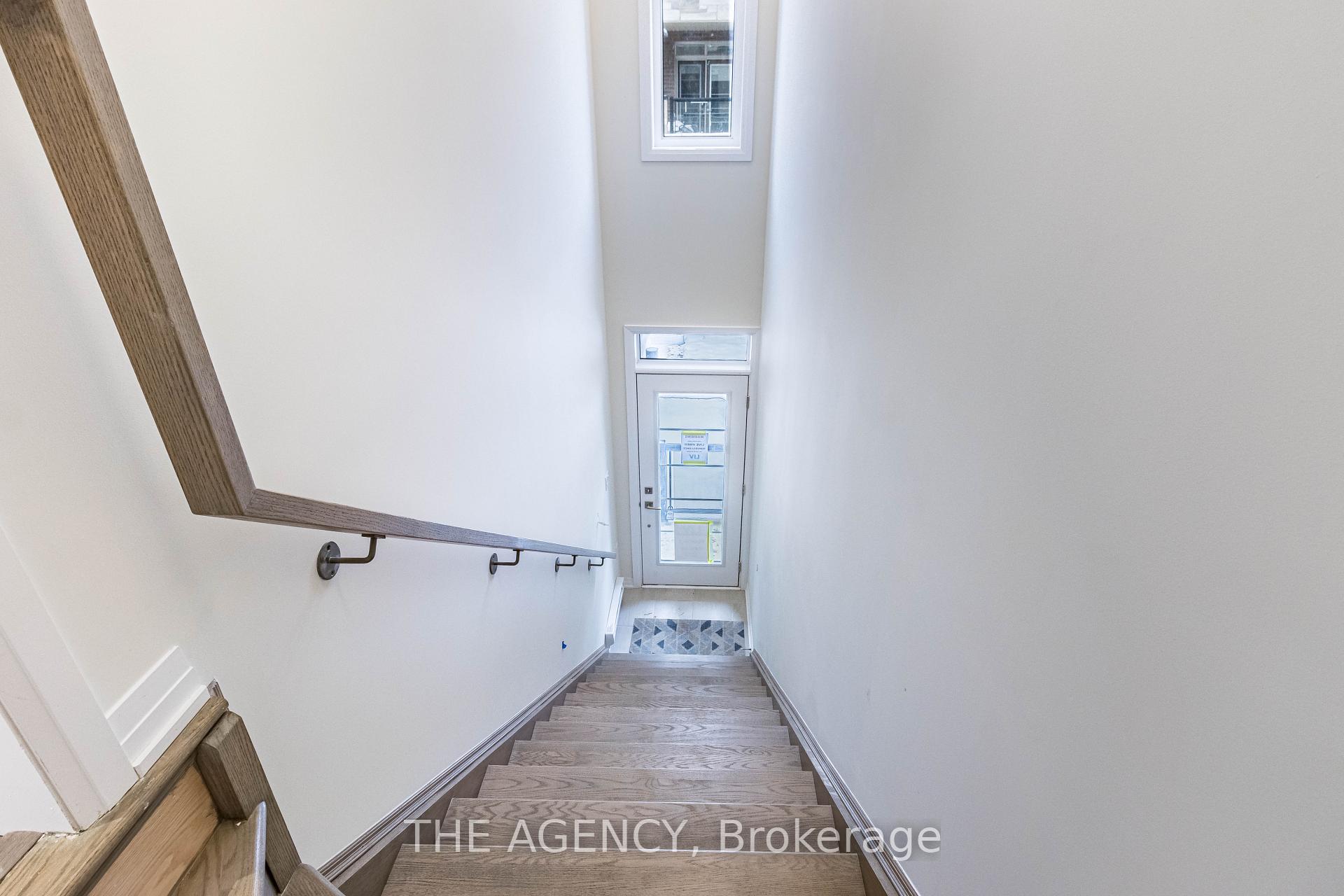 Photo 5 of Unit 24, 45 Fieldridge Crescent, Brampton, Sandringham-Wellington North — HOMEH