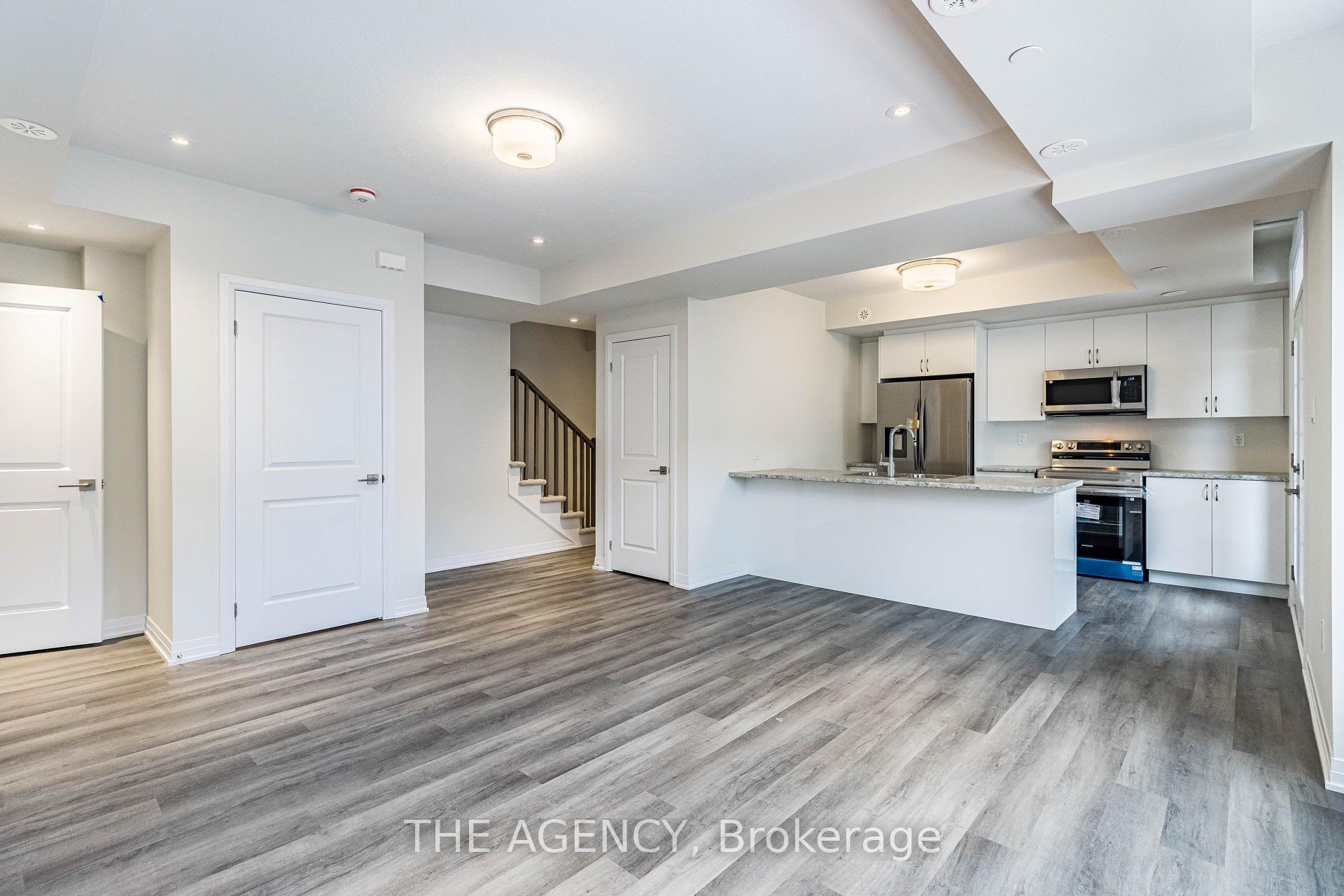 Photo 8 of Unit 24, 45 Fieldridge Crescent, Brampton, Sandringham-Wellington North — HOMEH