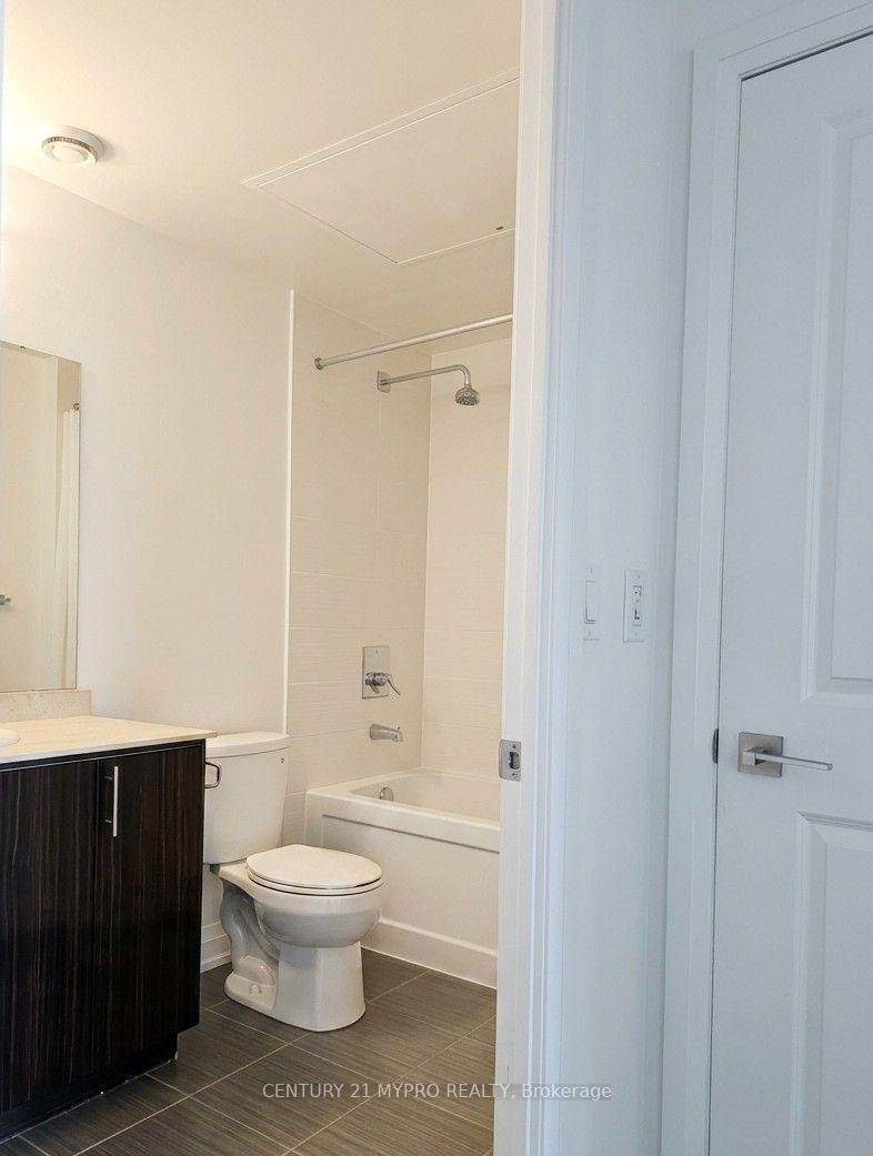 Photo 22 of Unit 1830, 7161 Yonge Street, Markham, Grandview — HOMEH
