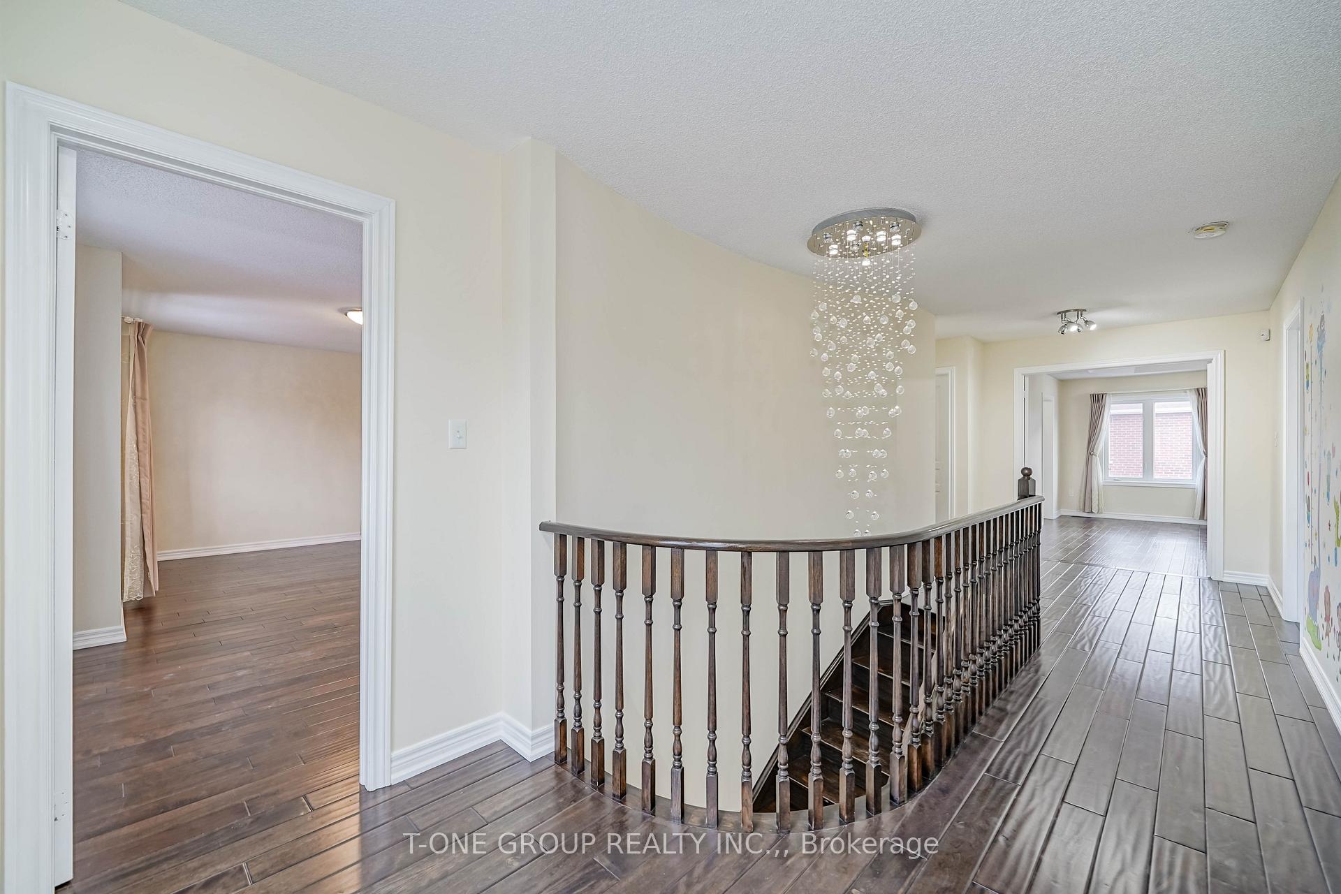 Photo 24 of 3 Chokecherry Crescent, Markham, Wismer — HOMEH